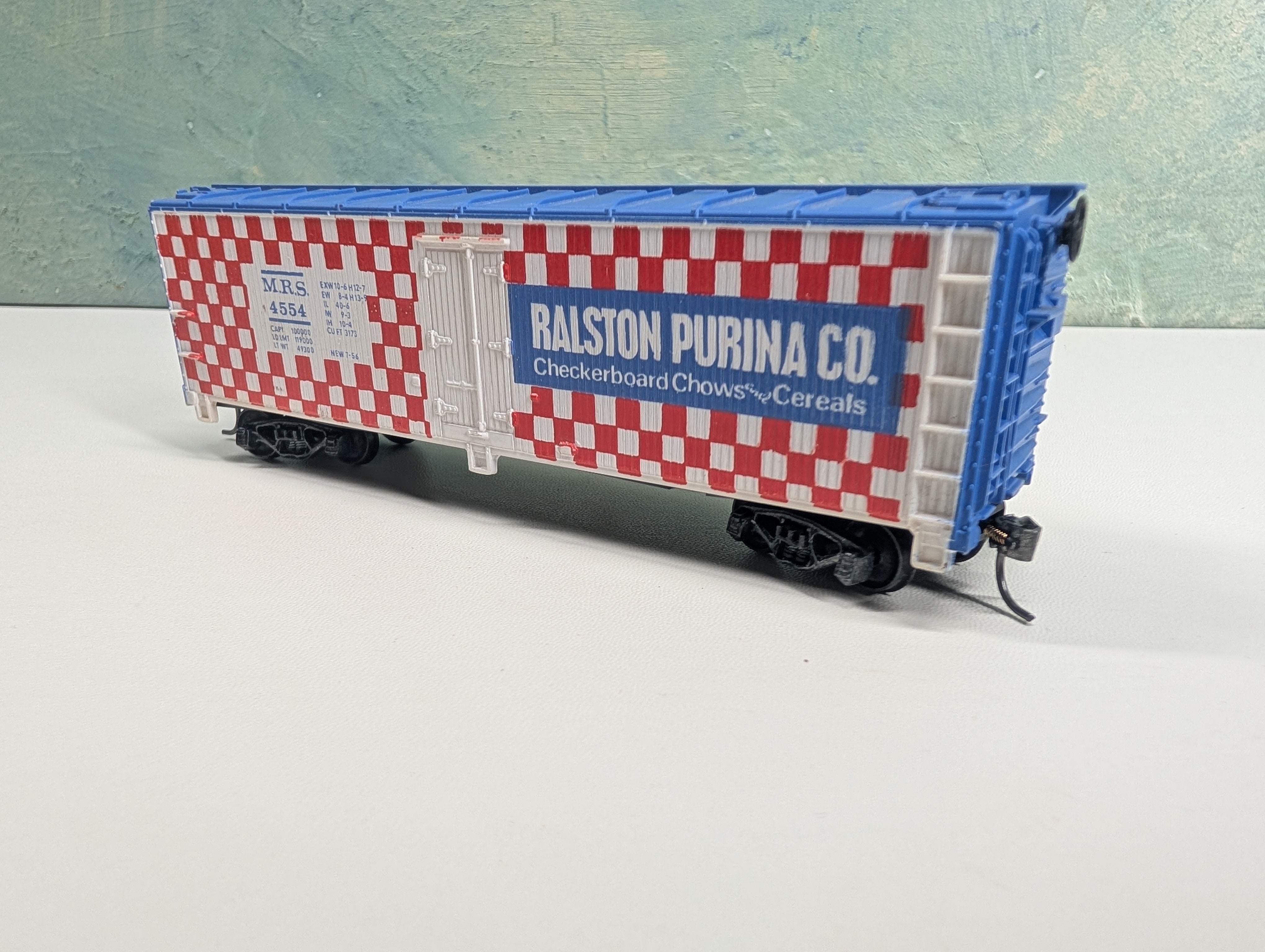 USED Tyco HO Scale 40' Reefer Ralston Purina MRS #4554 Upgraded Trucks
