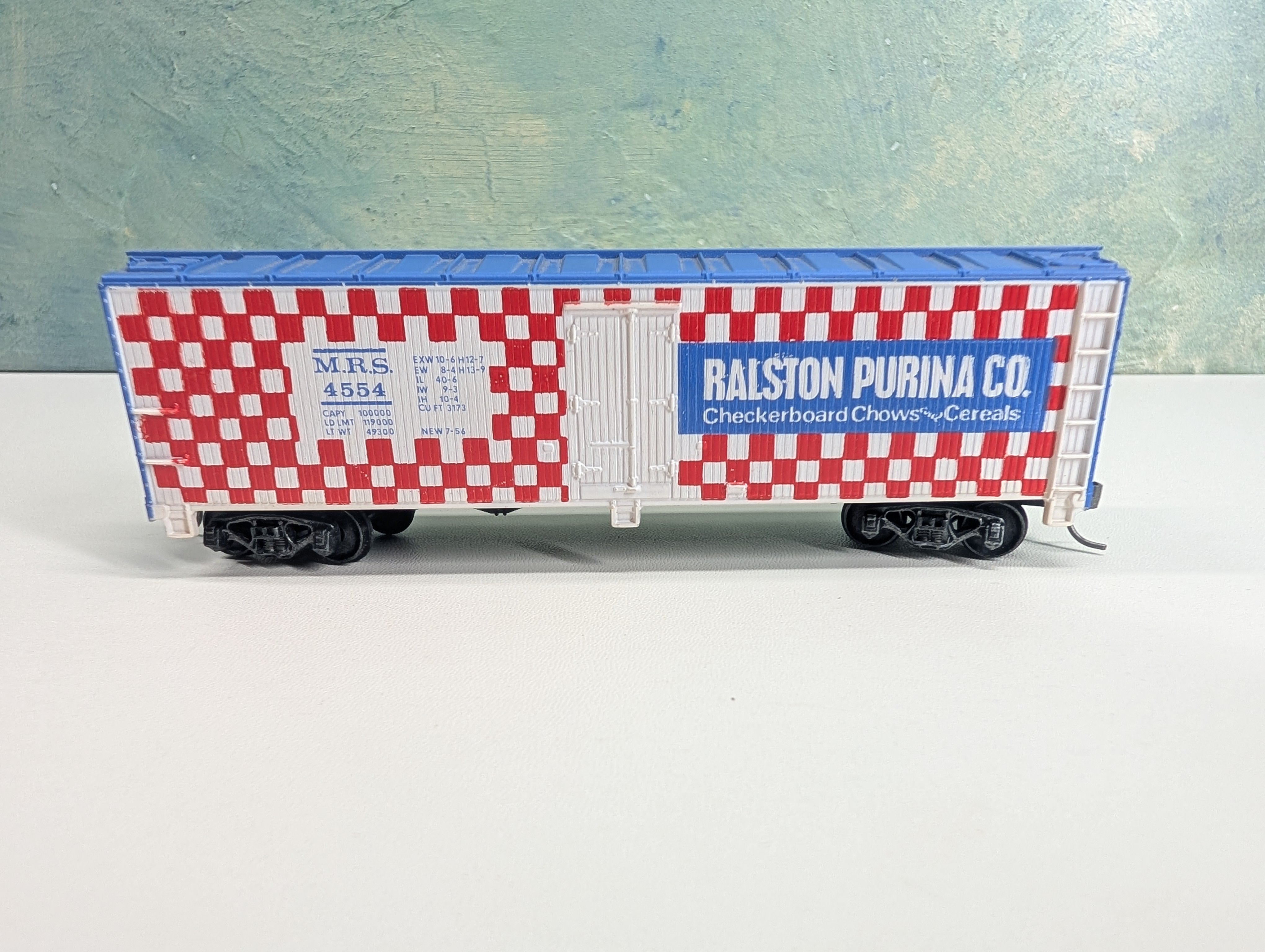 USED Tyco HO Scale 40' Reefer Ralston Purina MRS #4554 Upgraded Trucks