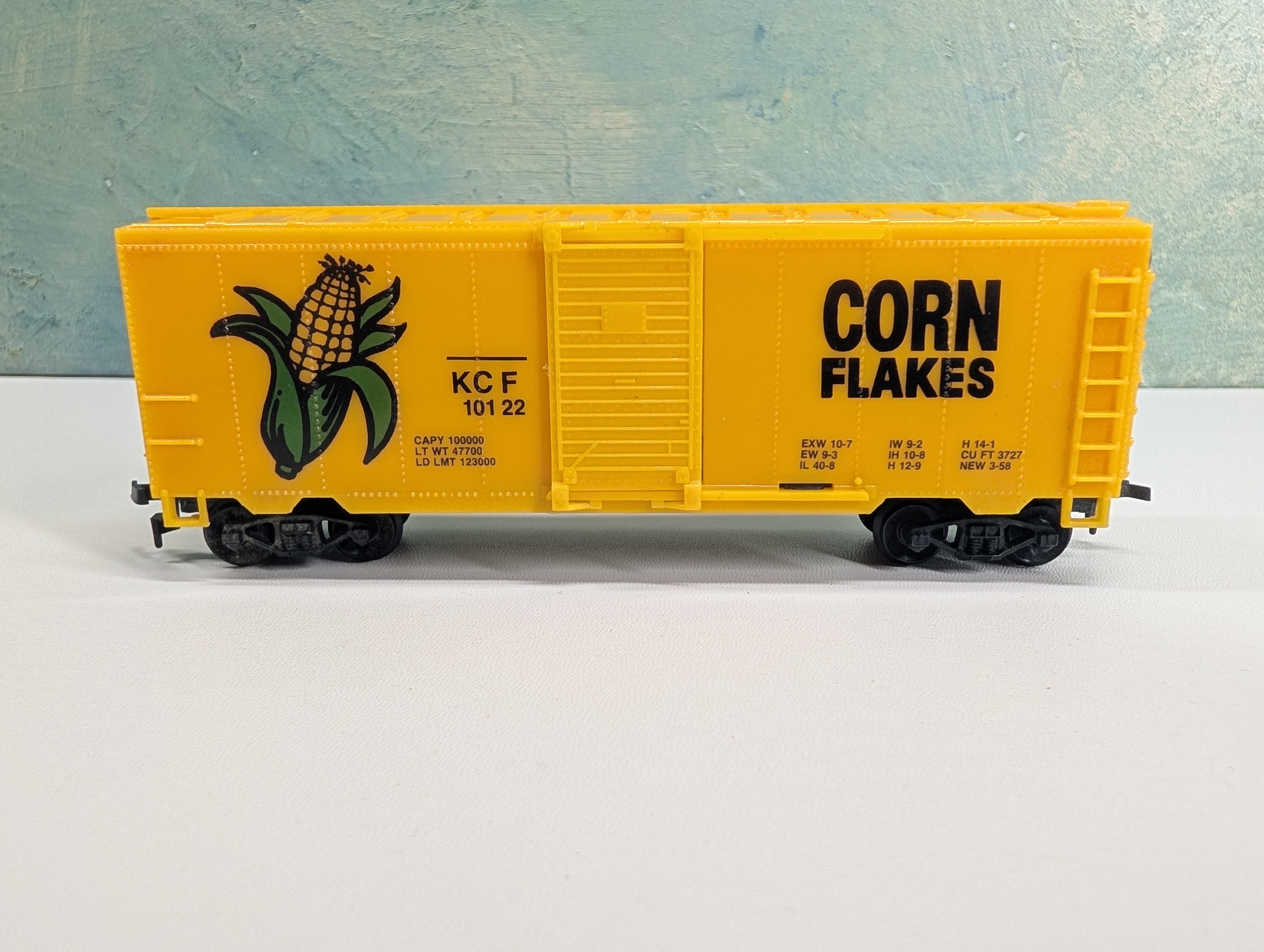 USED Life-Like HO Scale 40' Billboard Box Car Corn Flakes KCF #10122
