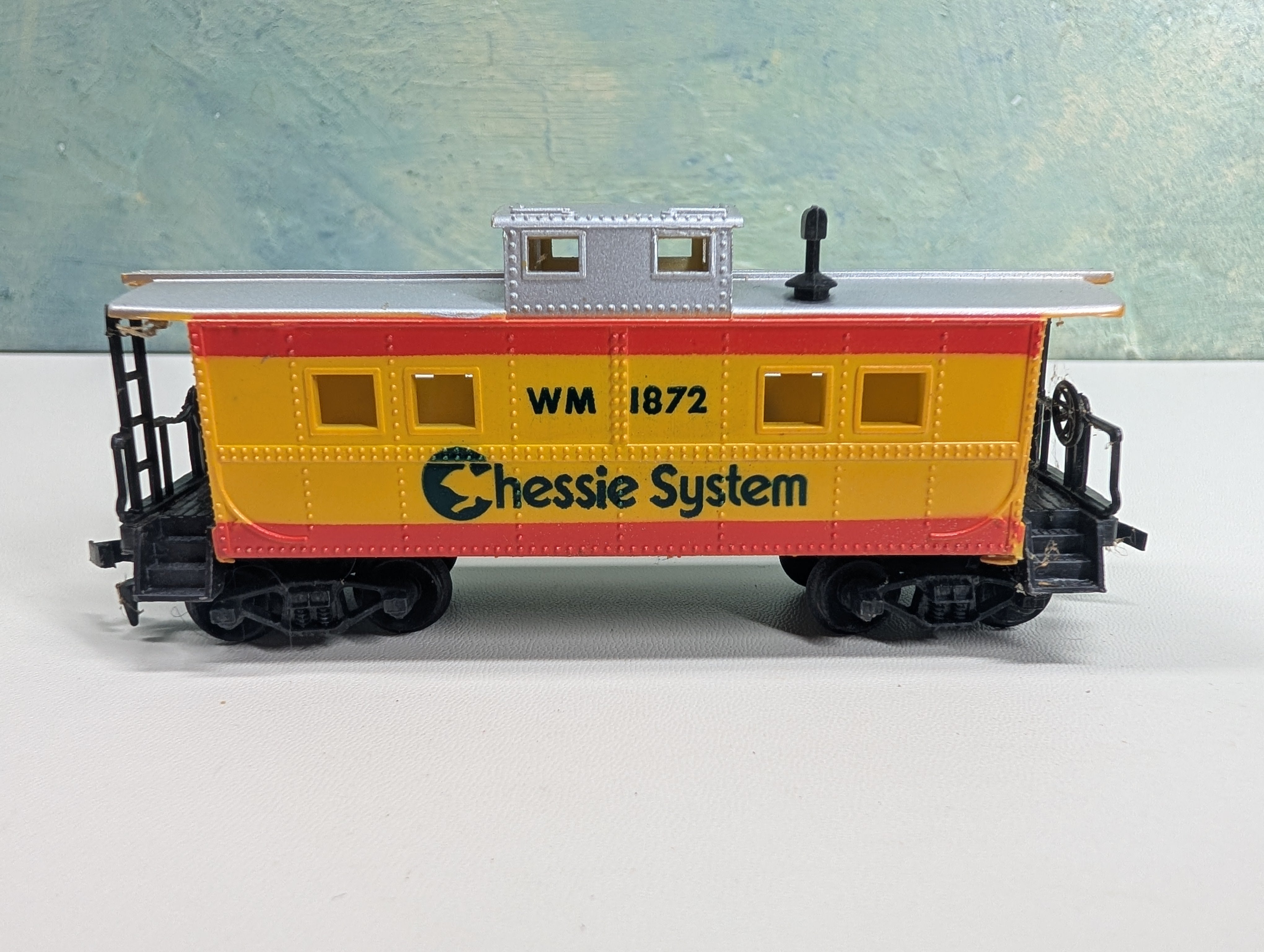 USED Life-Like HO Scale Caboose Chessie System WM #1872