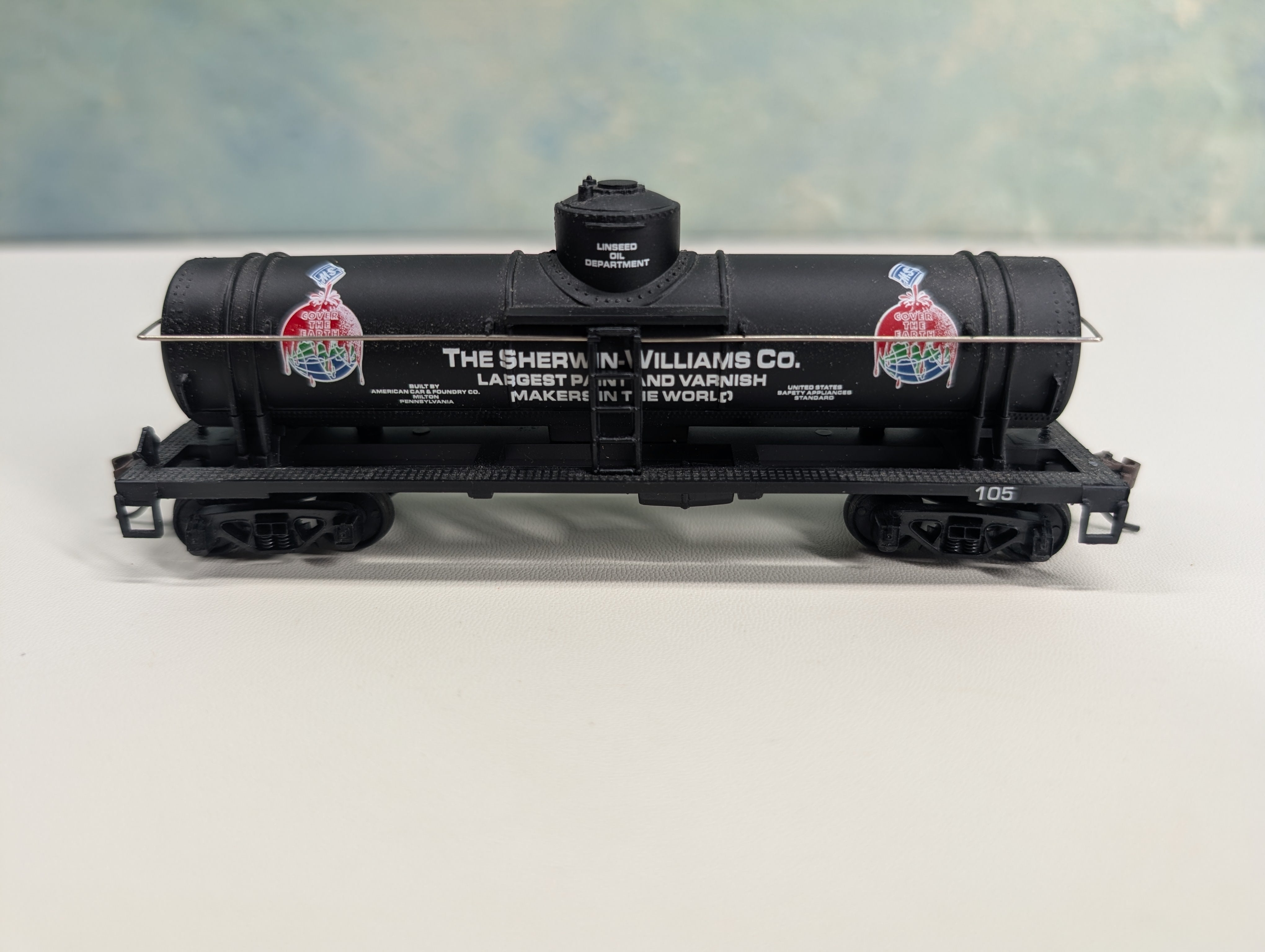 USED Mantua 732-308 HO Scale Heavy Single Dome Tank Car Sherwin Williams #105