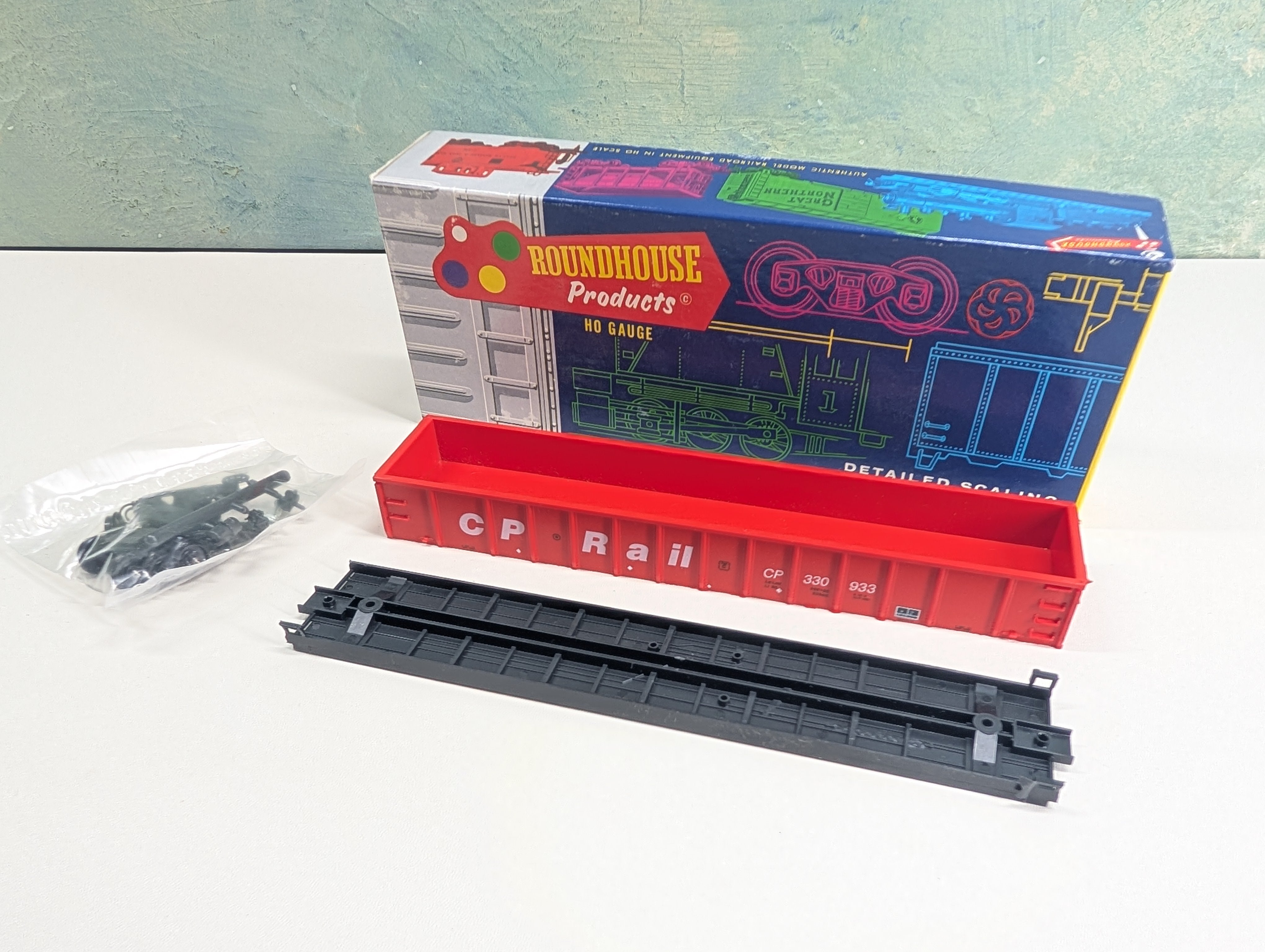 USED Roundhouse HO Scale 50' Gondola CP Rail #330933 KIT