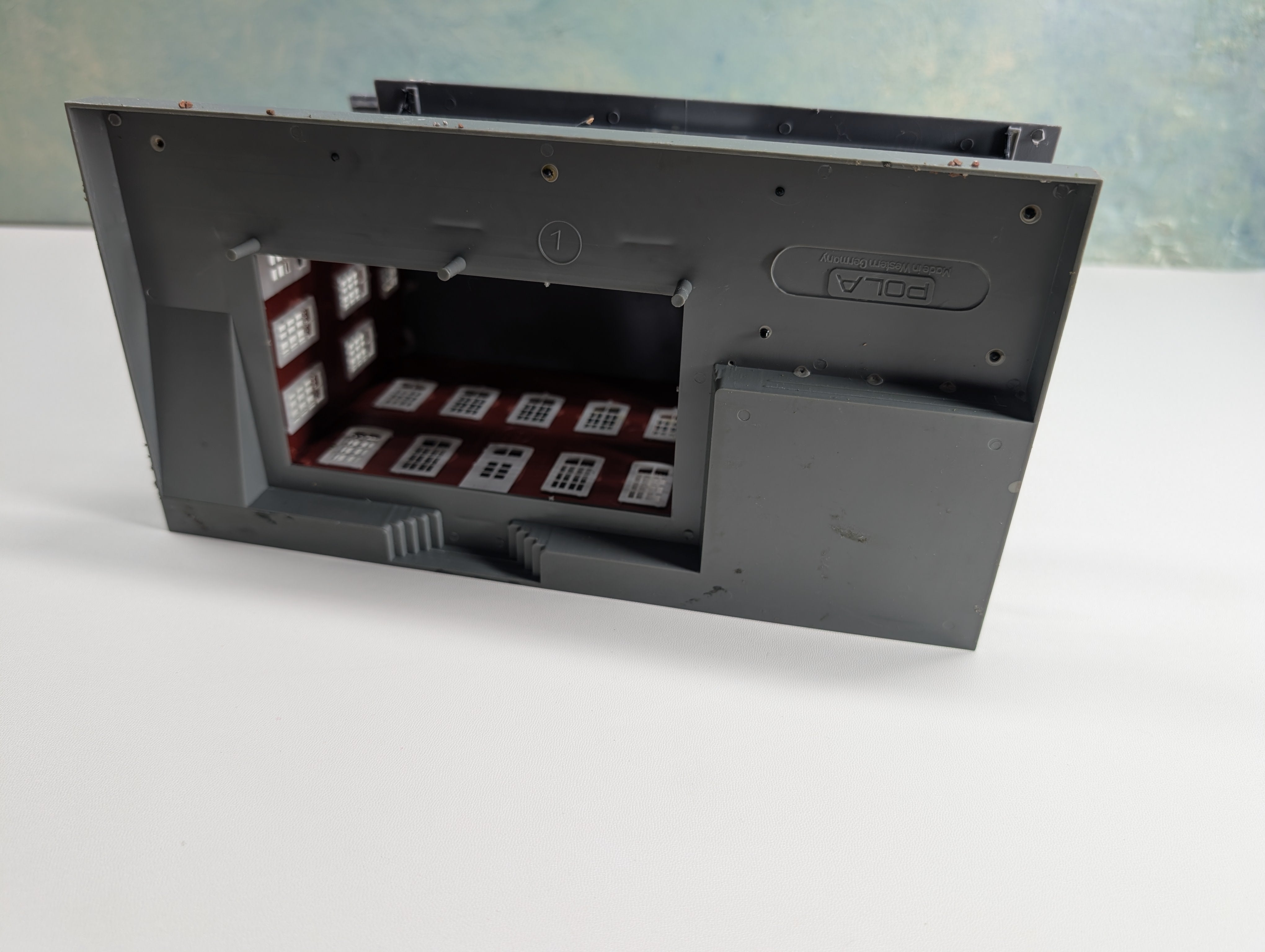 USED Pola HO Scale Mansfield Station w/ Details Added