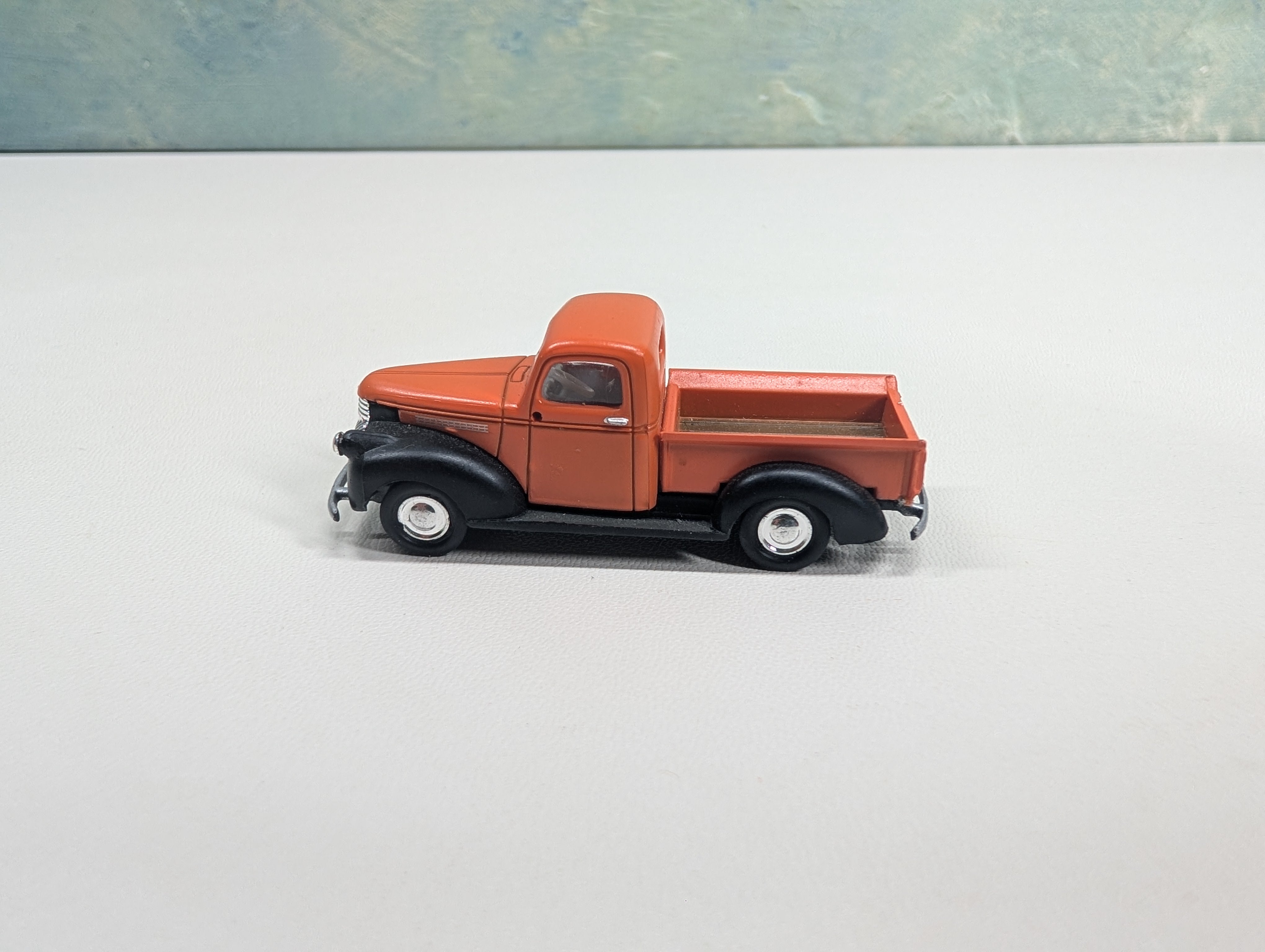 USED Classic Metal Works HO Scale Orange Pick-Up Truck