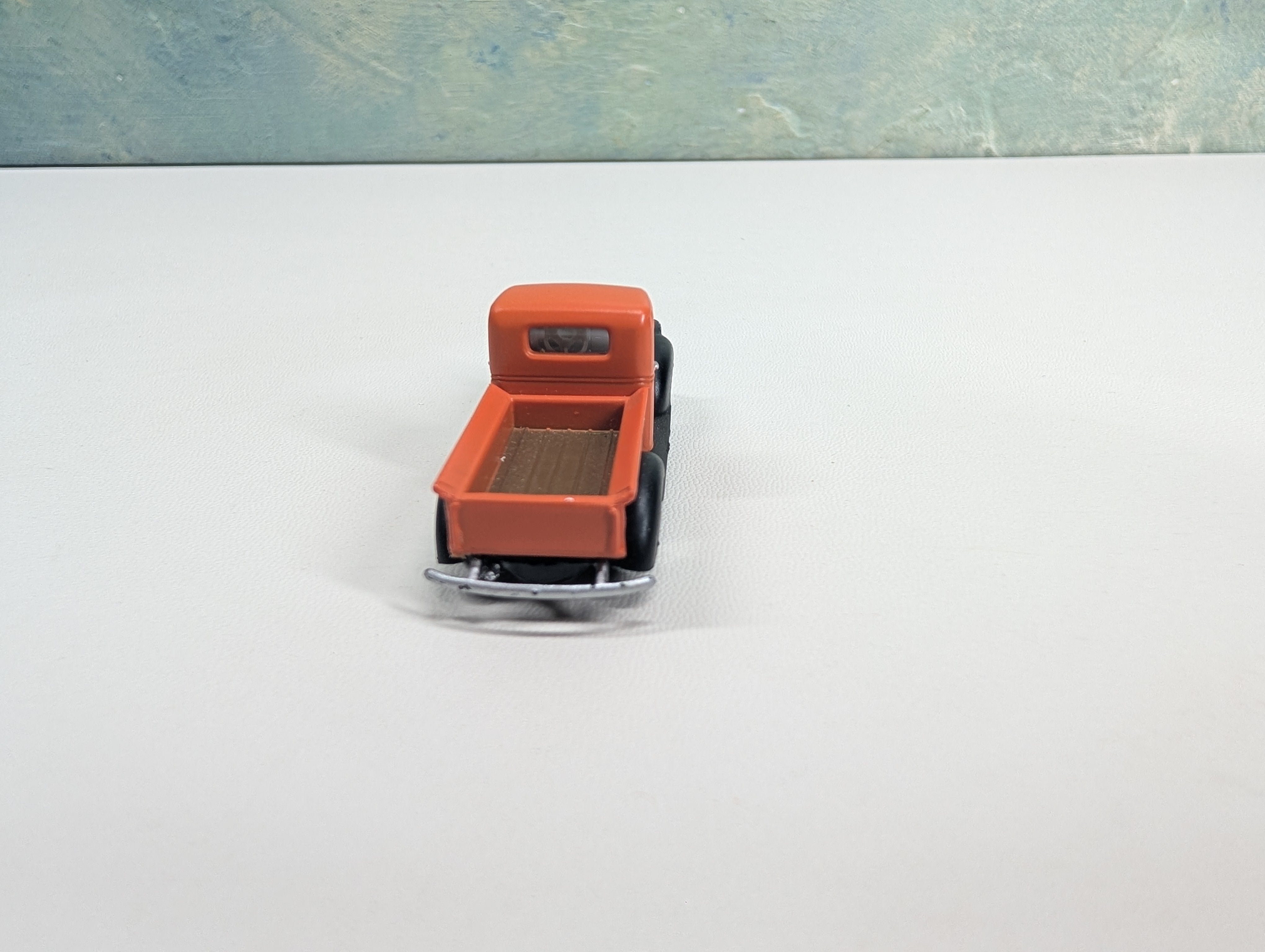 USED Classic Metal Works HO Scale Orange Pick-Up Truck