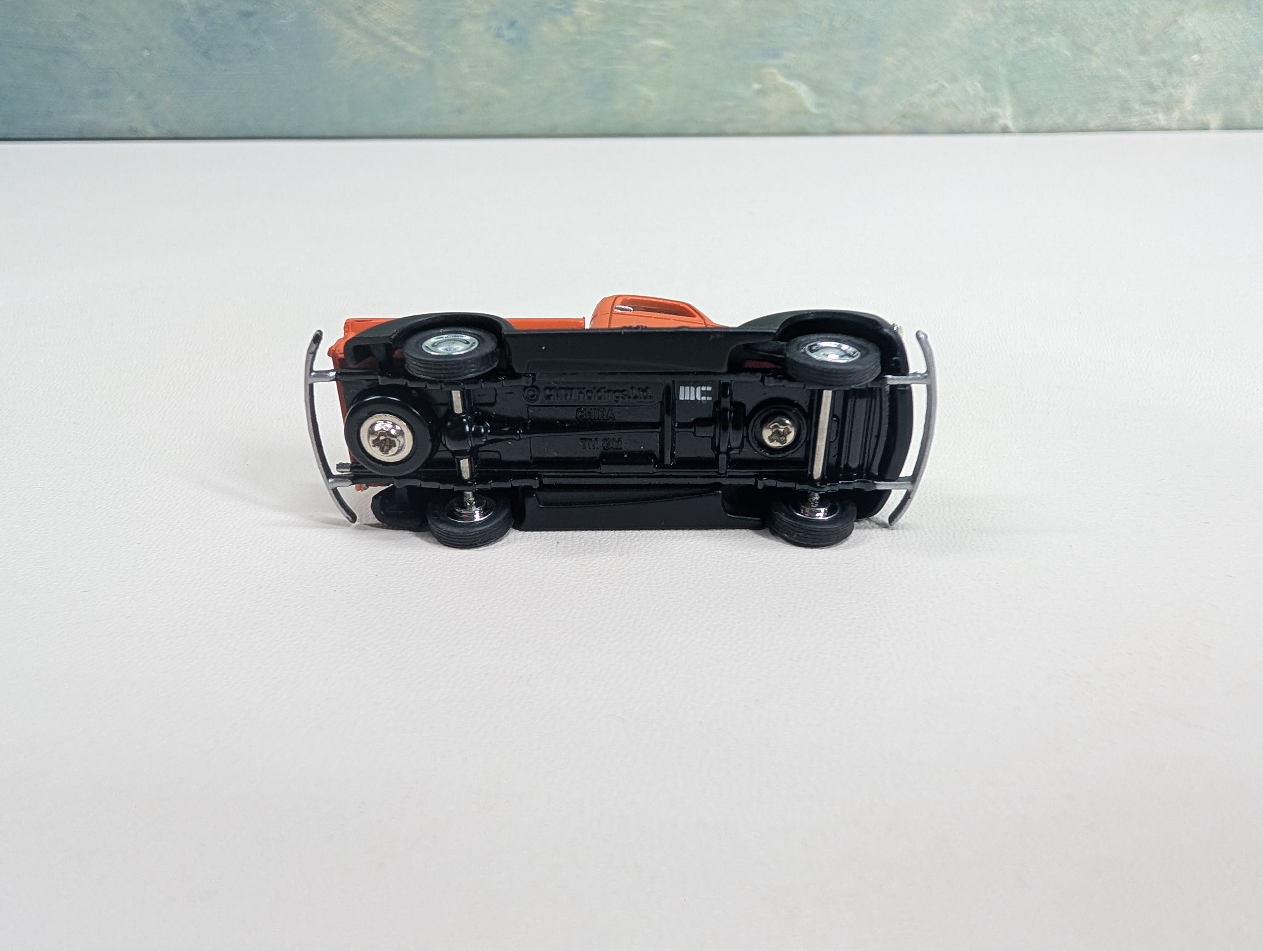 USED Classic Metal Works HO Scale Orange Pick-Up Truck