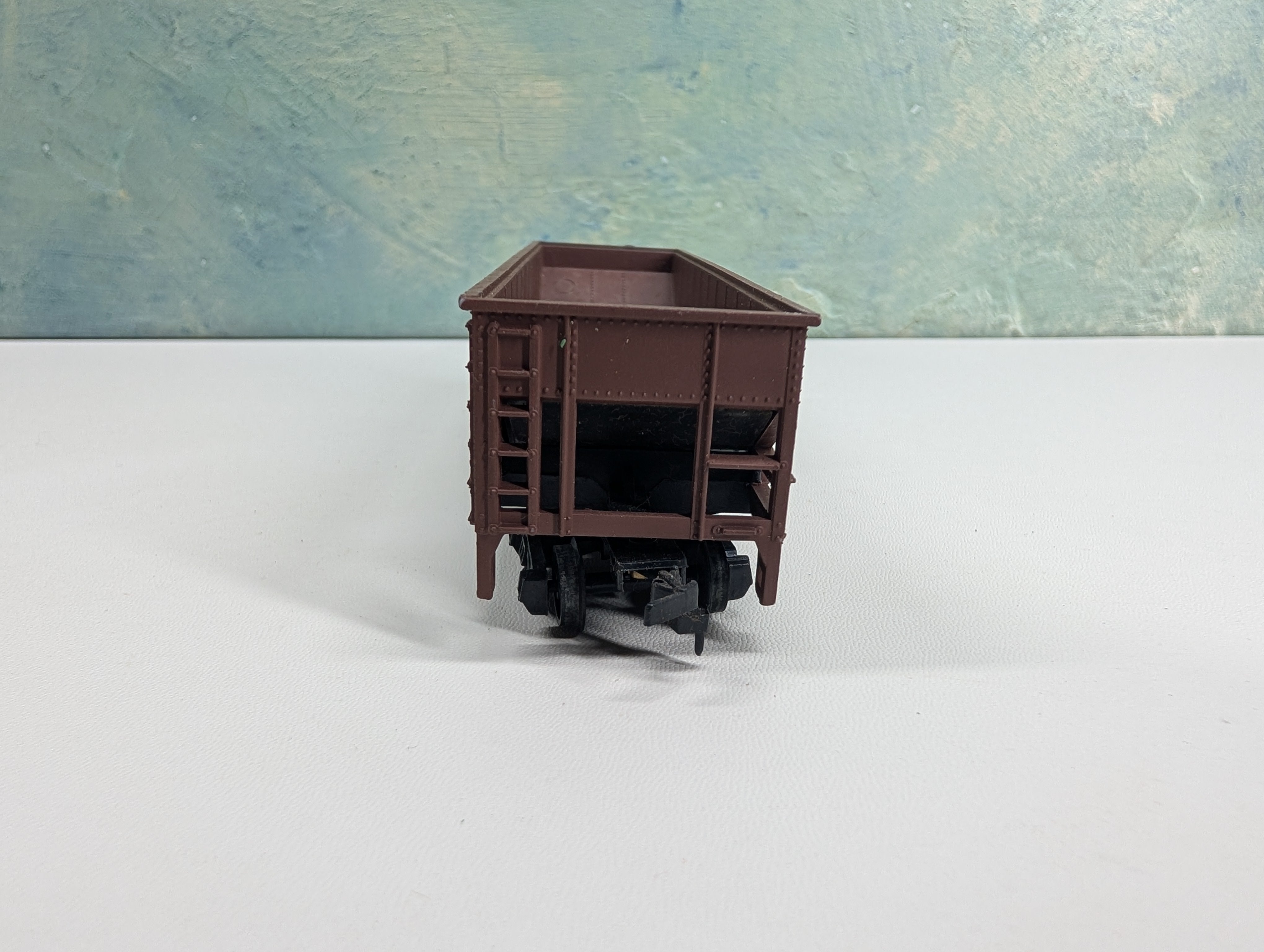 USED Bachmann HO Scale Quad Hopper Southern #352453