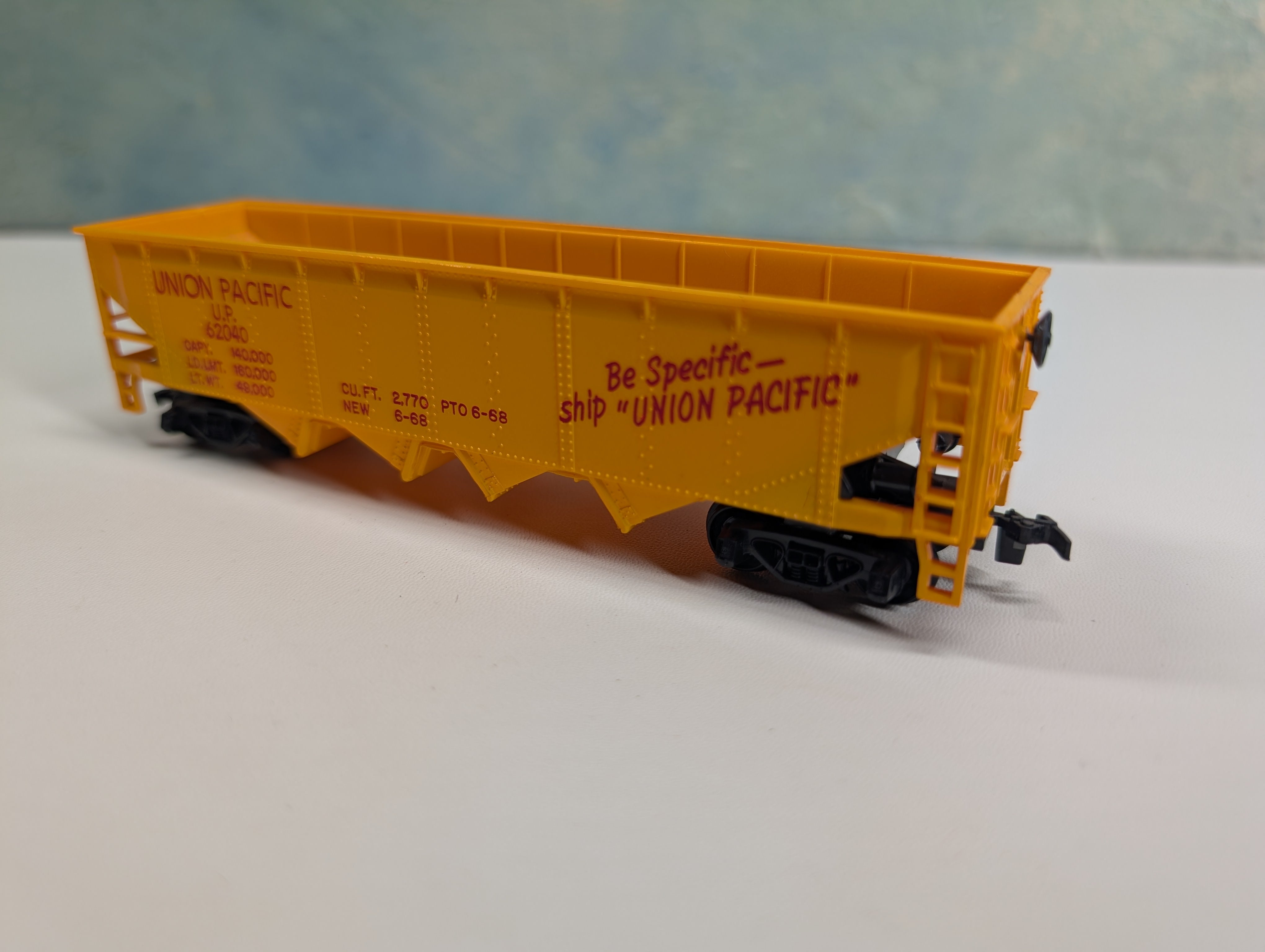 USED Tyco HO Scale Quad Hopper Union Pacific UP #62040