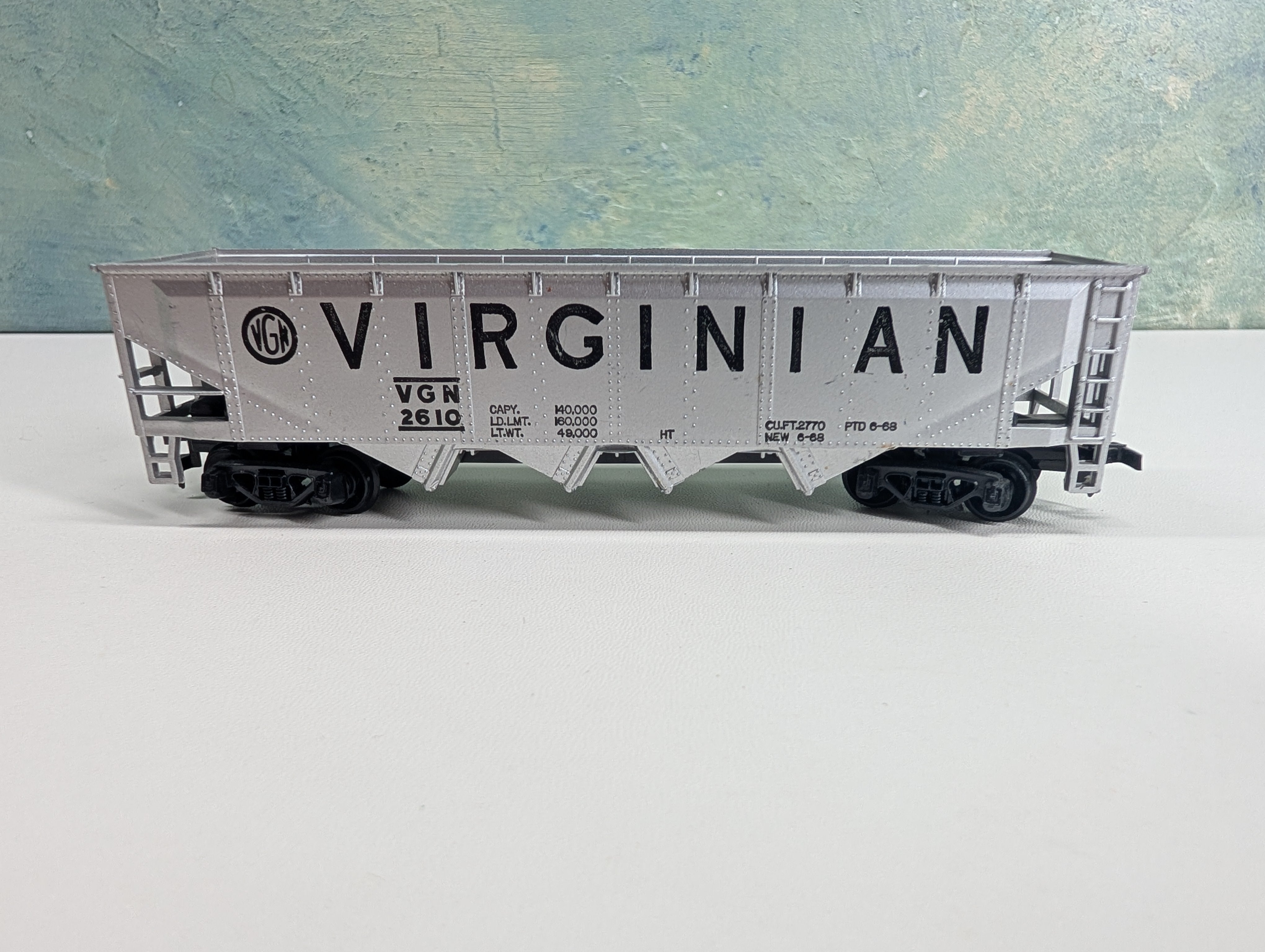 USED Tyco HO Scale Quad Hopper Virginian VGN #2610
