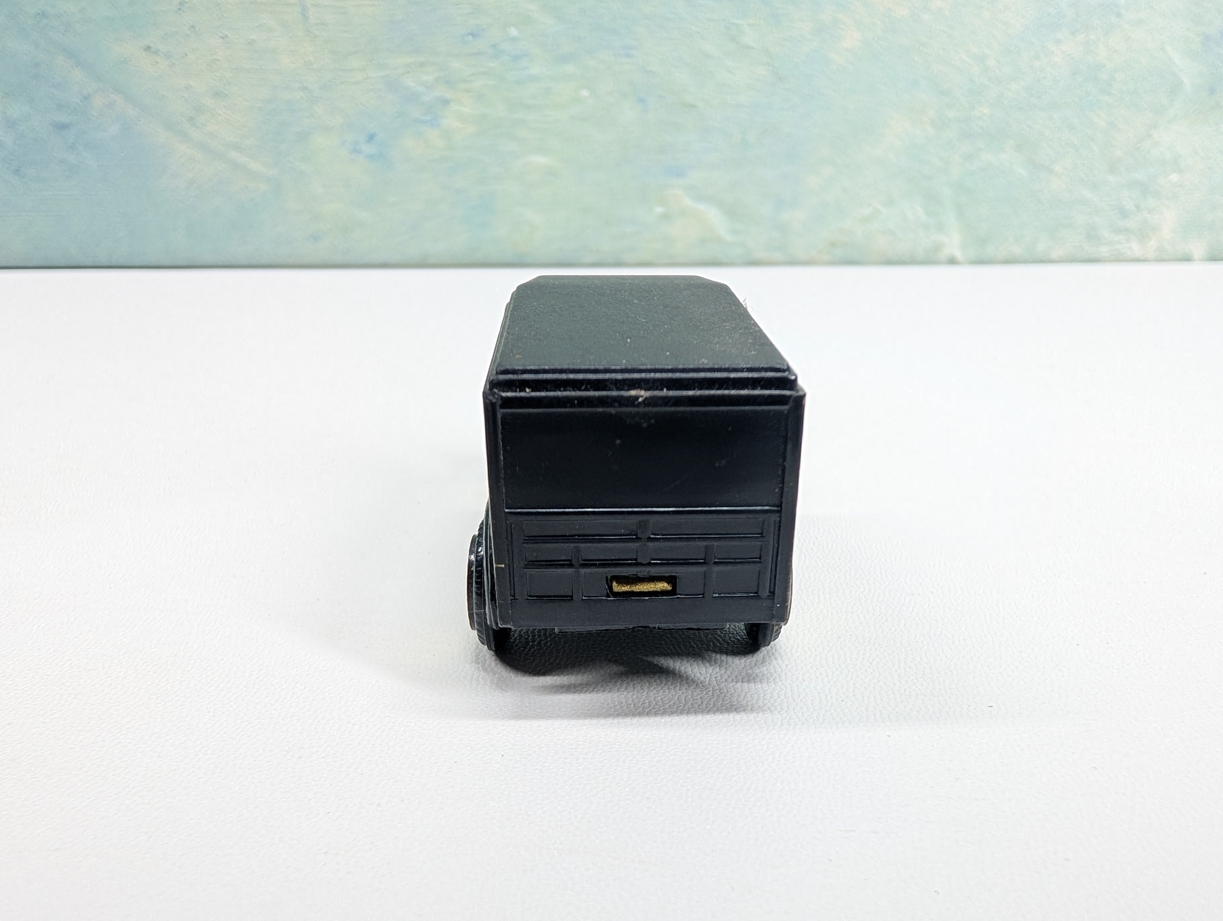 USED High Speed HO Scale General Store Truck