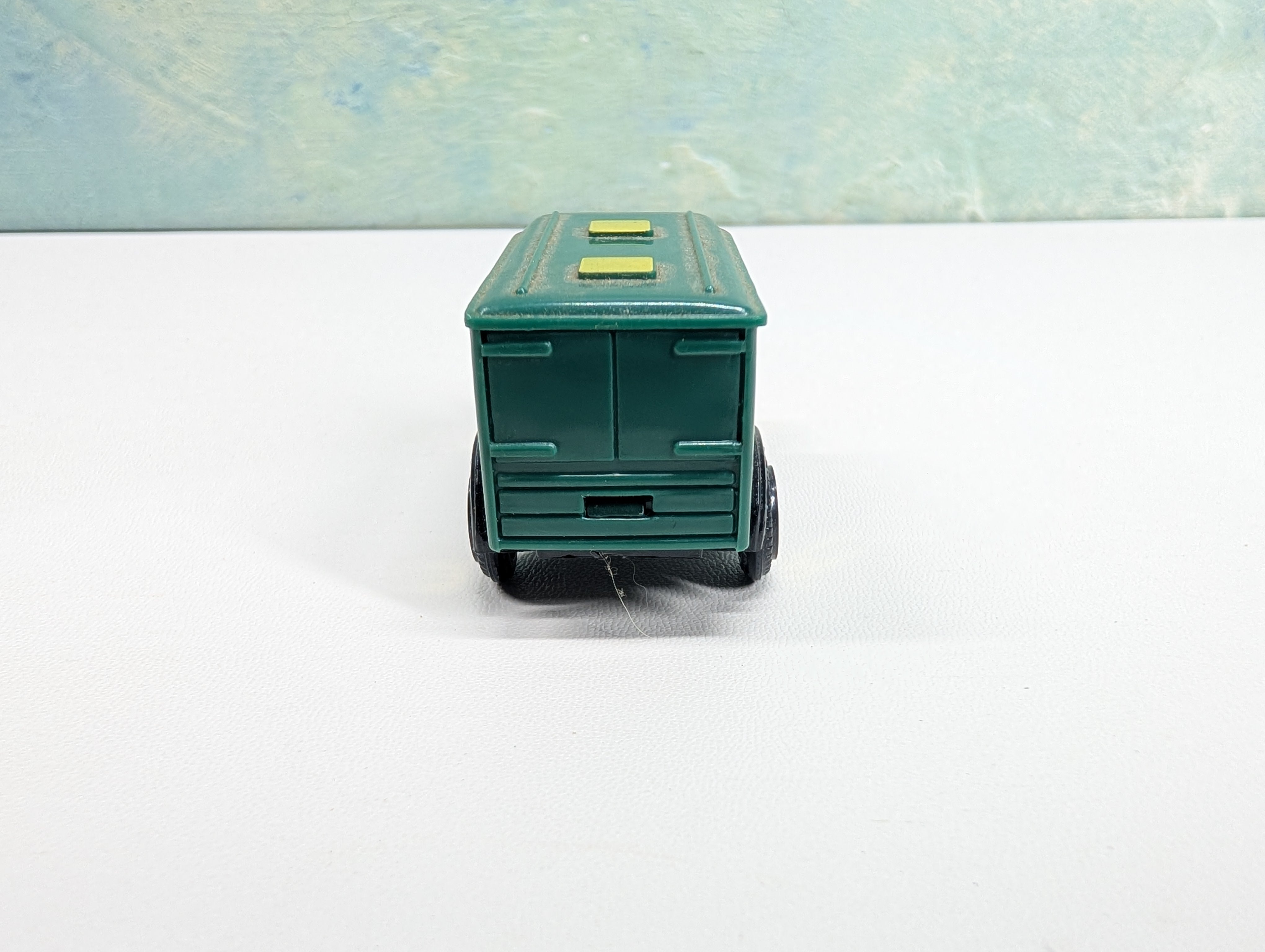 USED High Speed HO Scale Royal Mail Truck