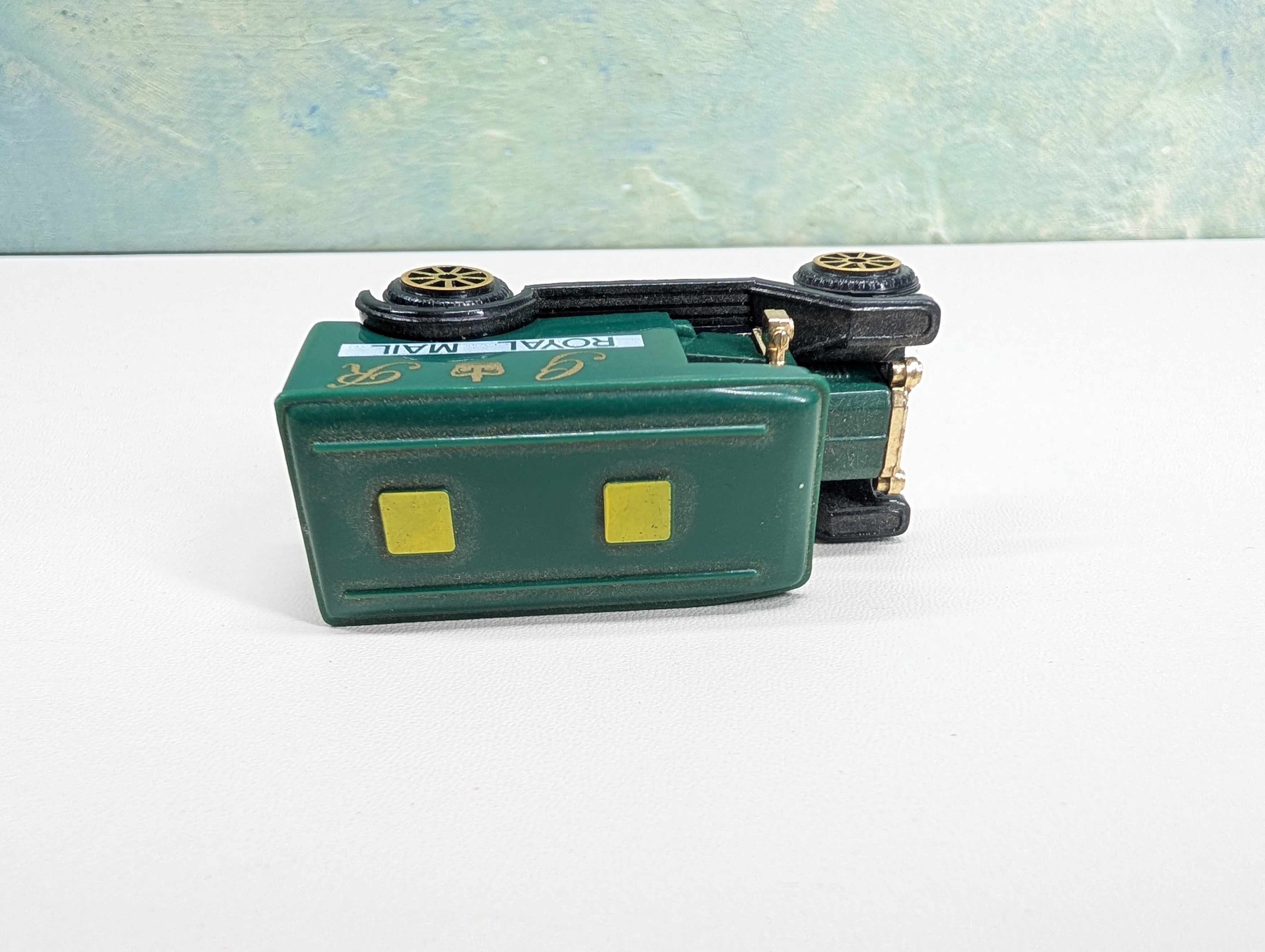 USED High Speed HO Scale Royal Mail Truck