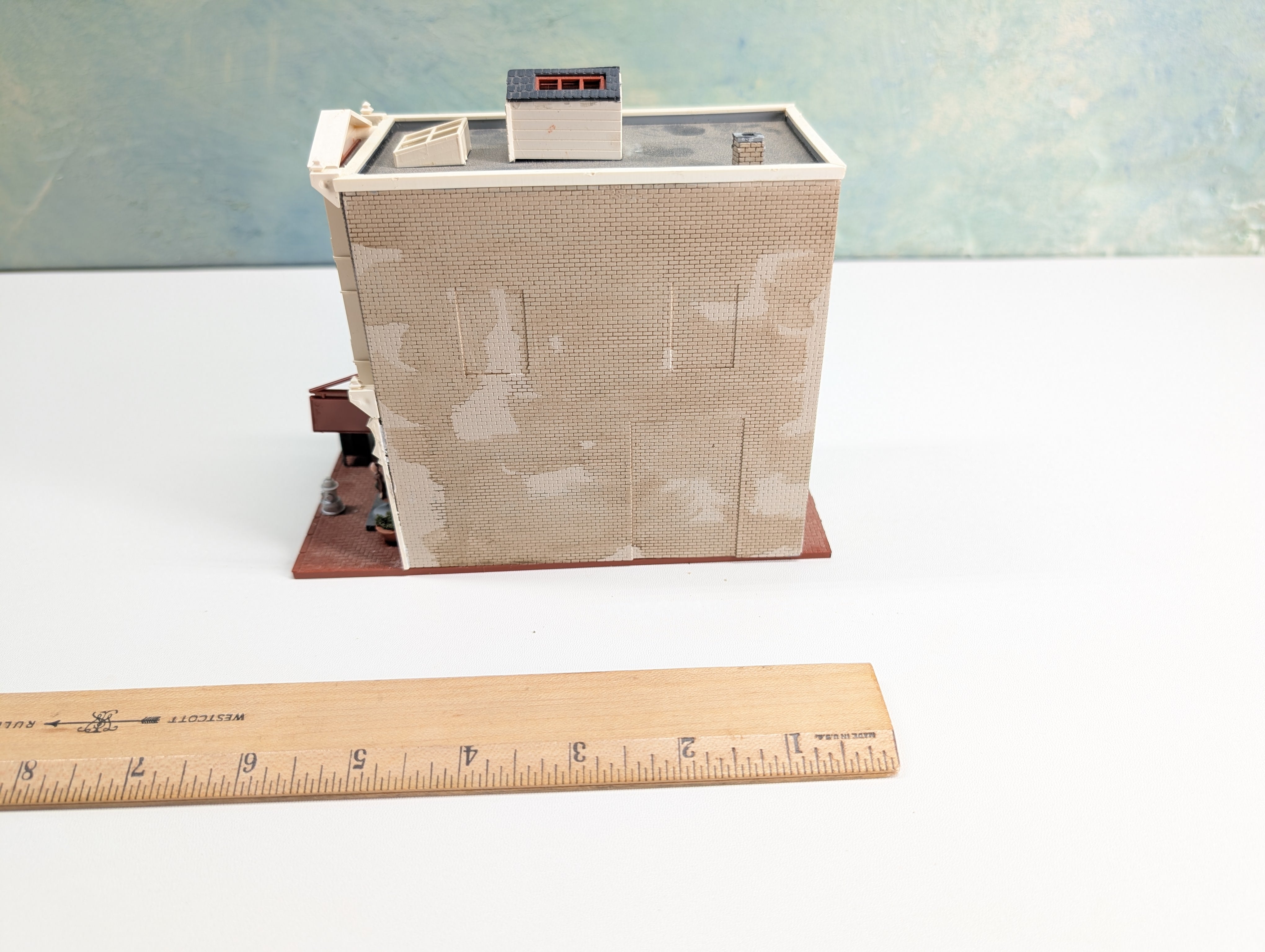 USED HO Scale Brown Brick Storefront w/ Added Details, O'Weed's Greenery