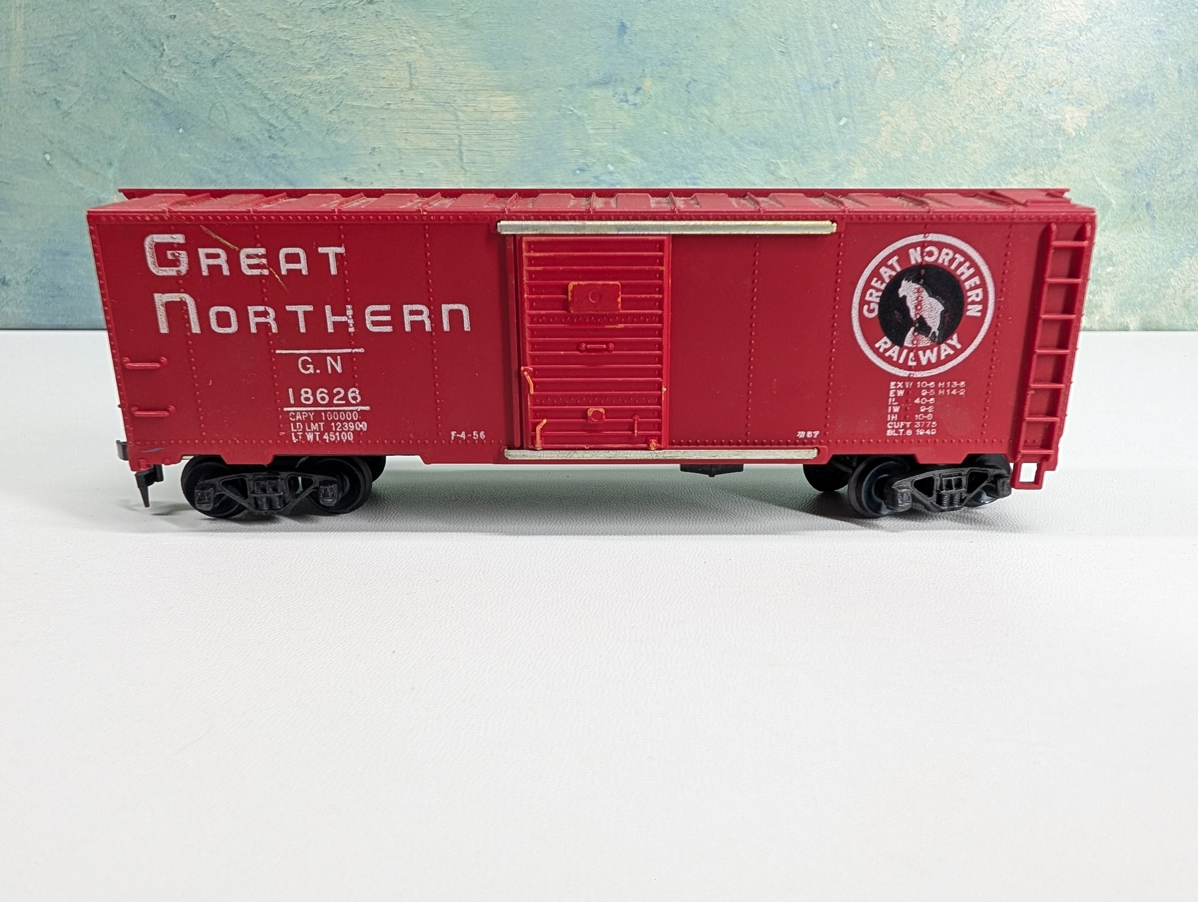 USED Mantua HO Scale 40' Box Car Great Northern GN #18626