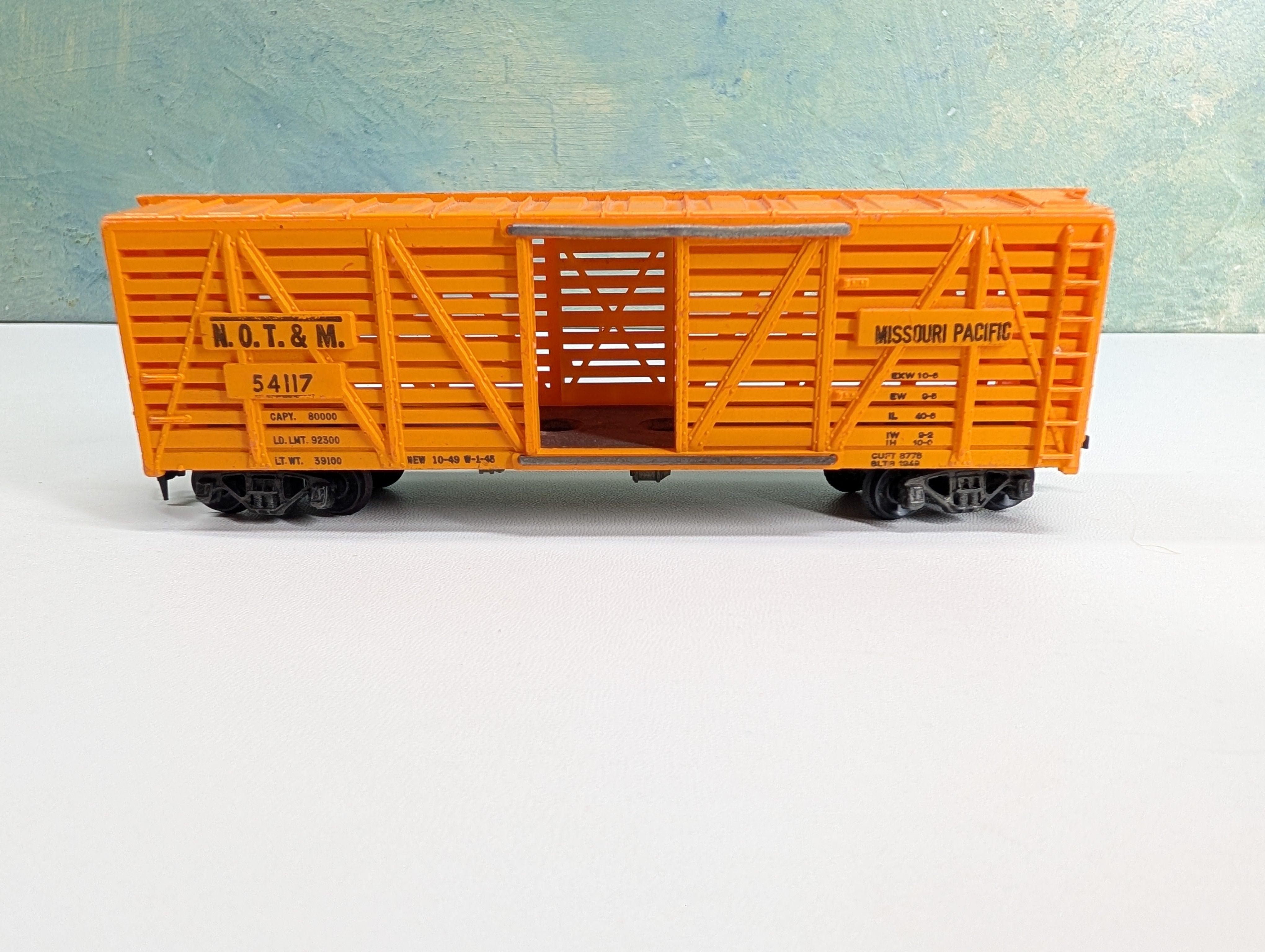 USED Mantua HO Scale 40' Cattle Livestock Car Missouri Pacific NOT&M #54117