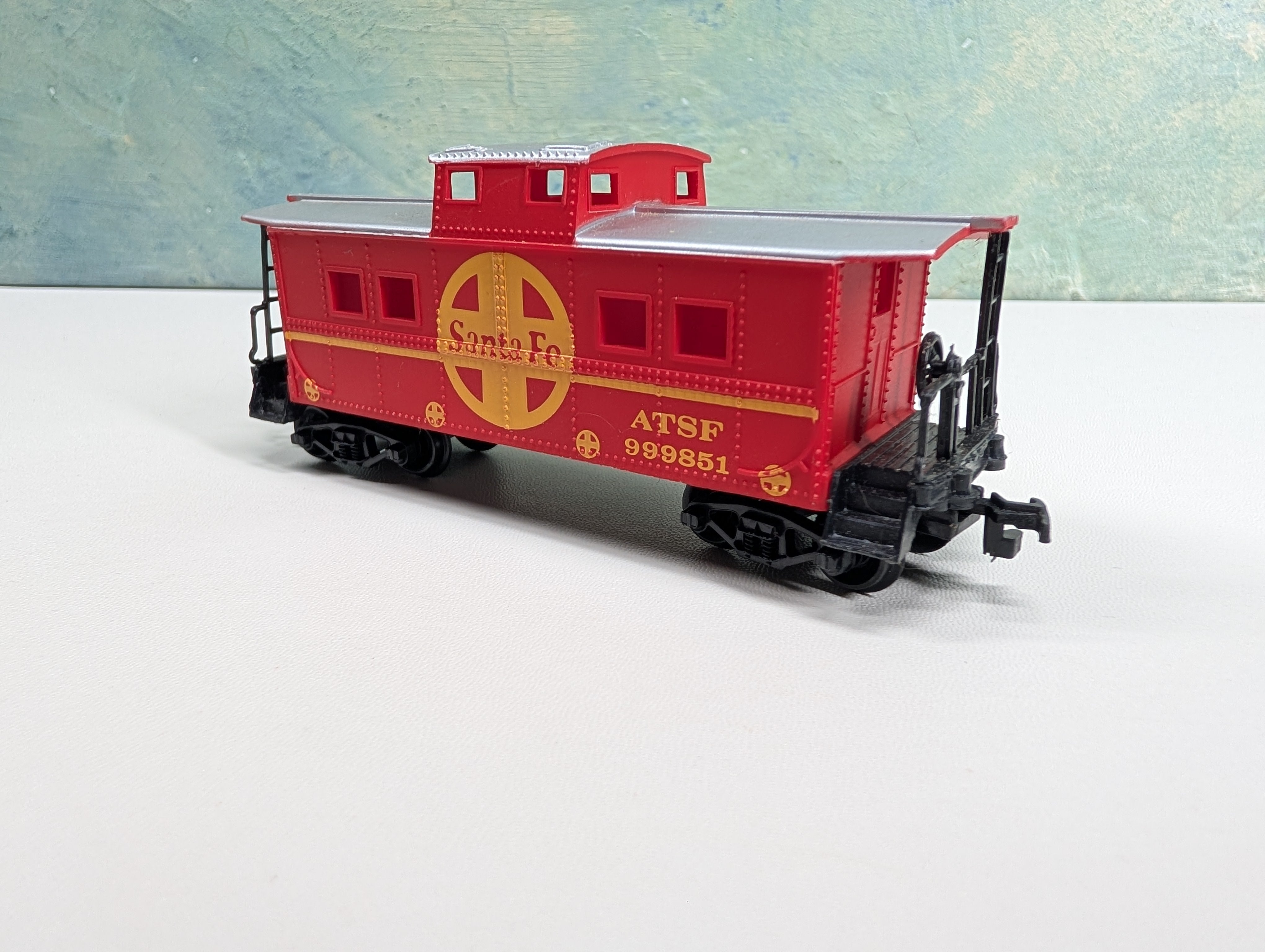 USED Life-Like HO Scale Caboose Santa Fe ATSF #999851