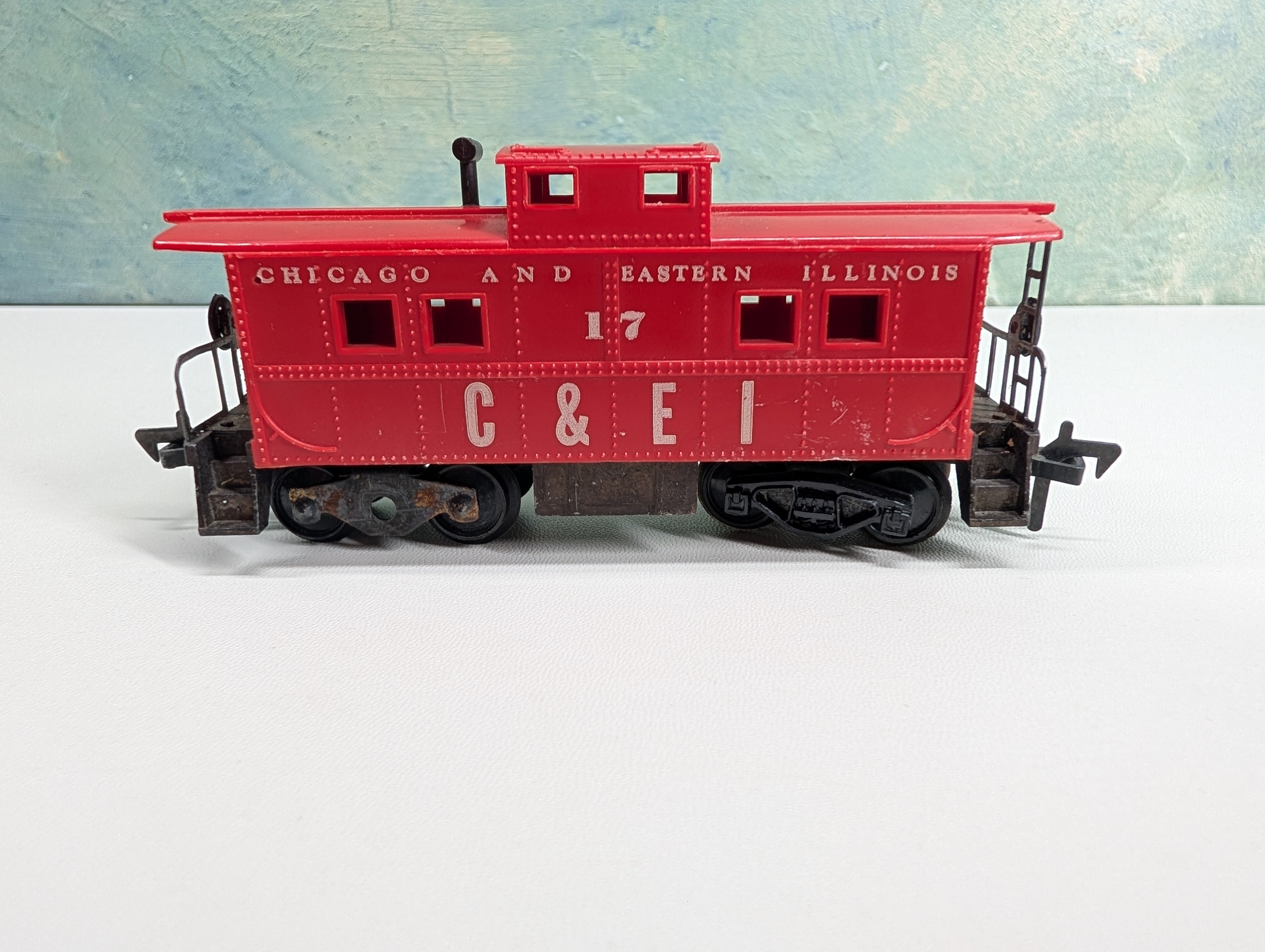 USED HO Scale Caboose Chicago and Eastern Illinois C&EI #17