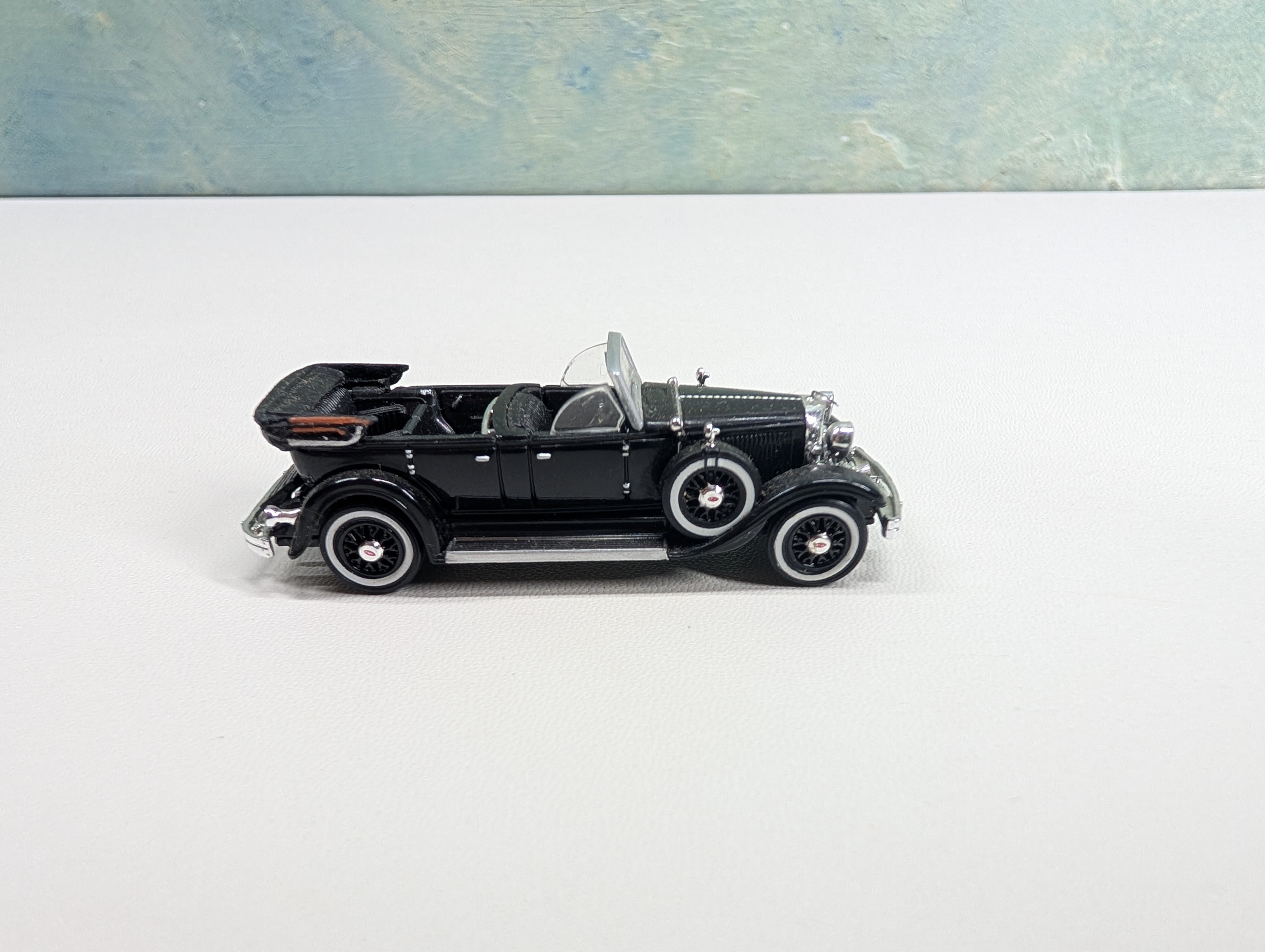 USED Ricko HO Scale 1931 Lincoln Model K, Top Down, Black