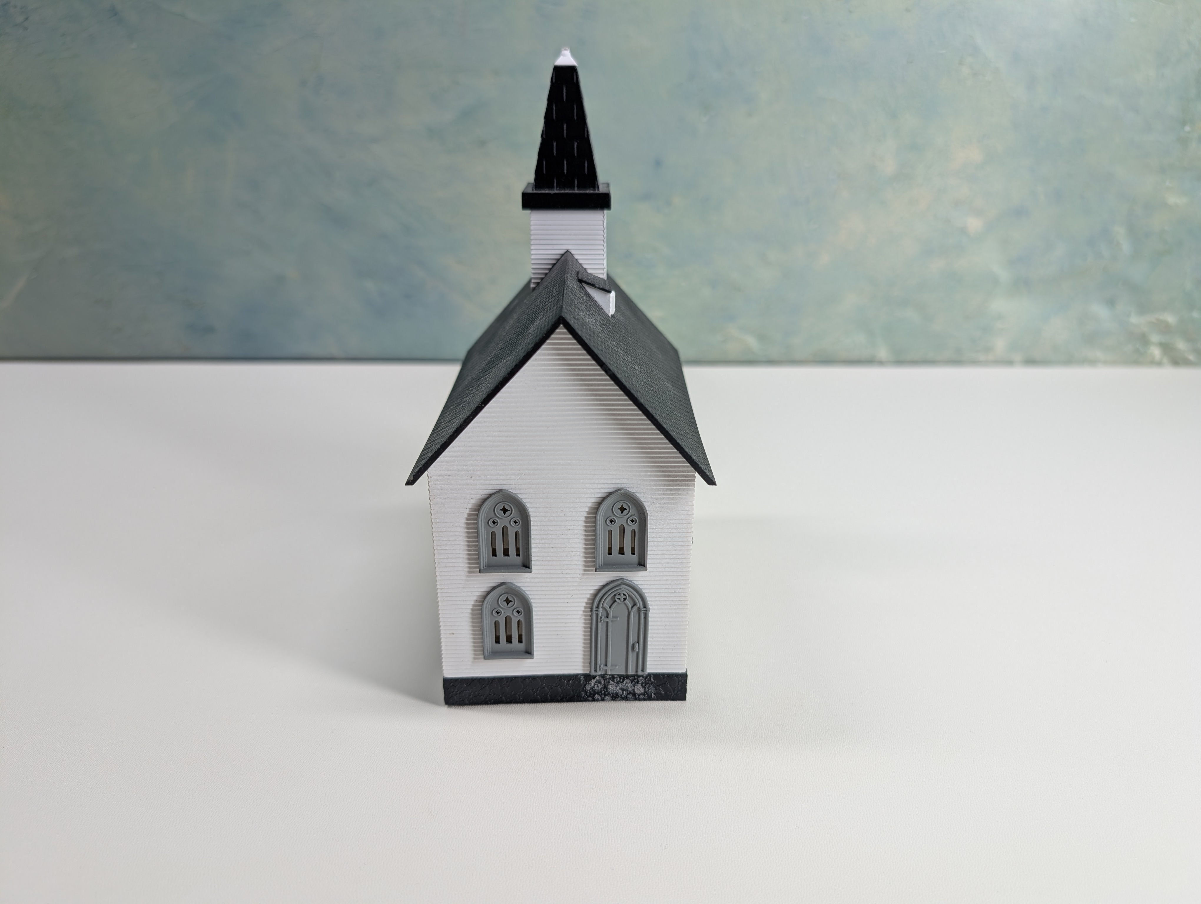 USED HO Scale Church Black and White