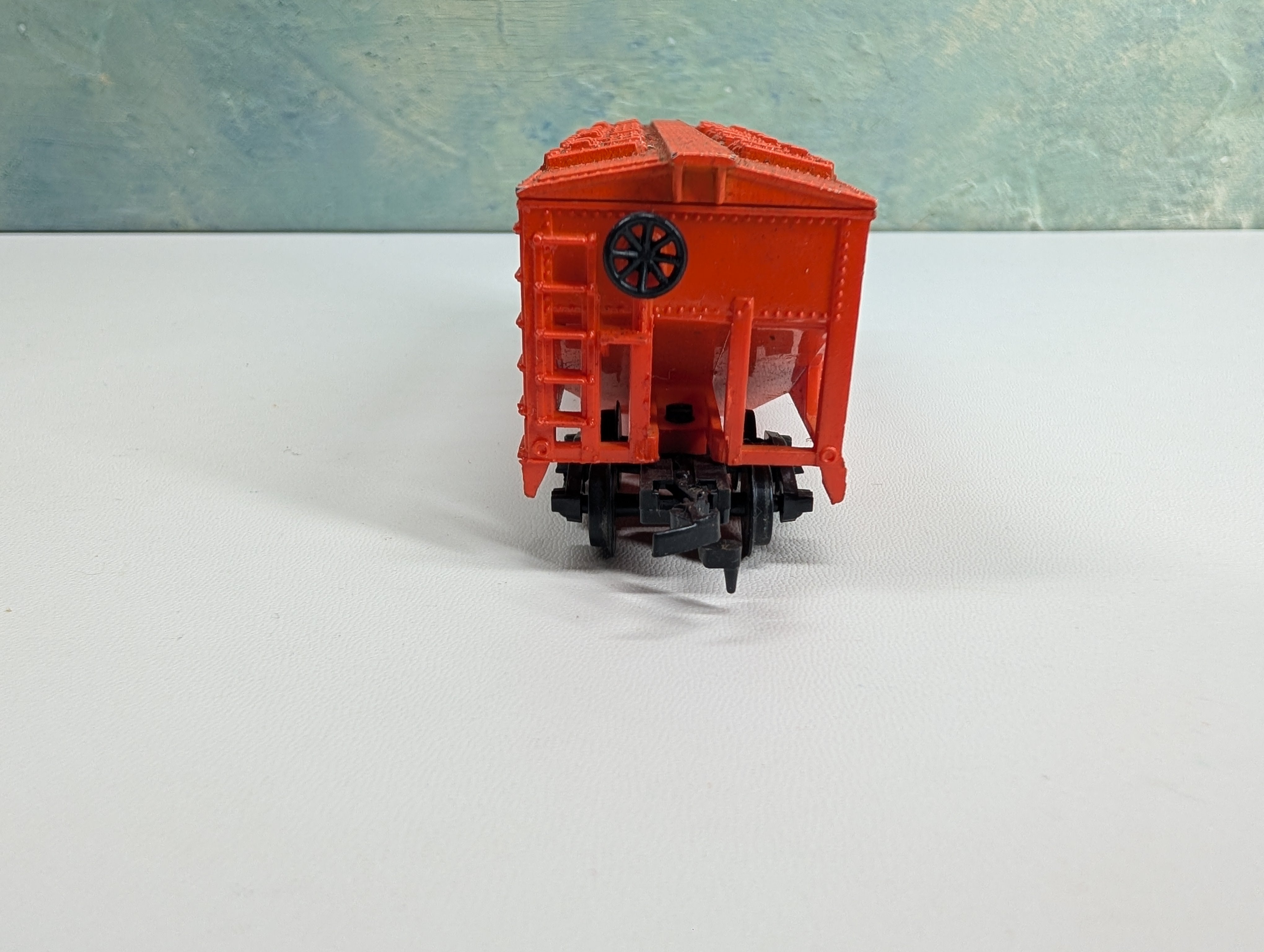 USED Life-Like HO Scale 2 Bay Covered Hopper Rio Grande D&RGW #18350