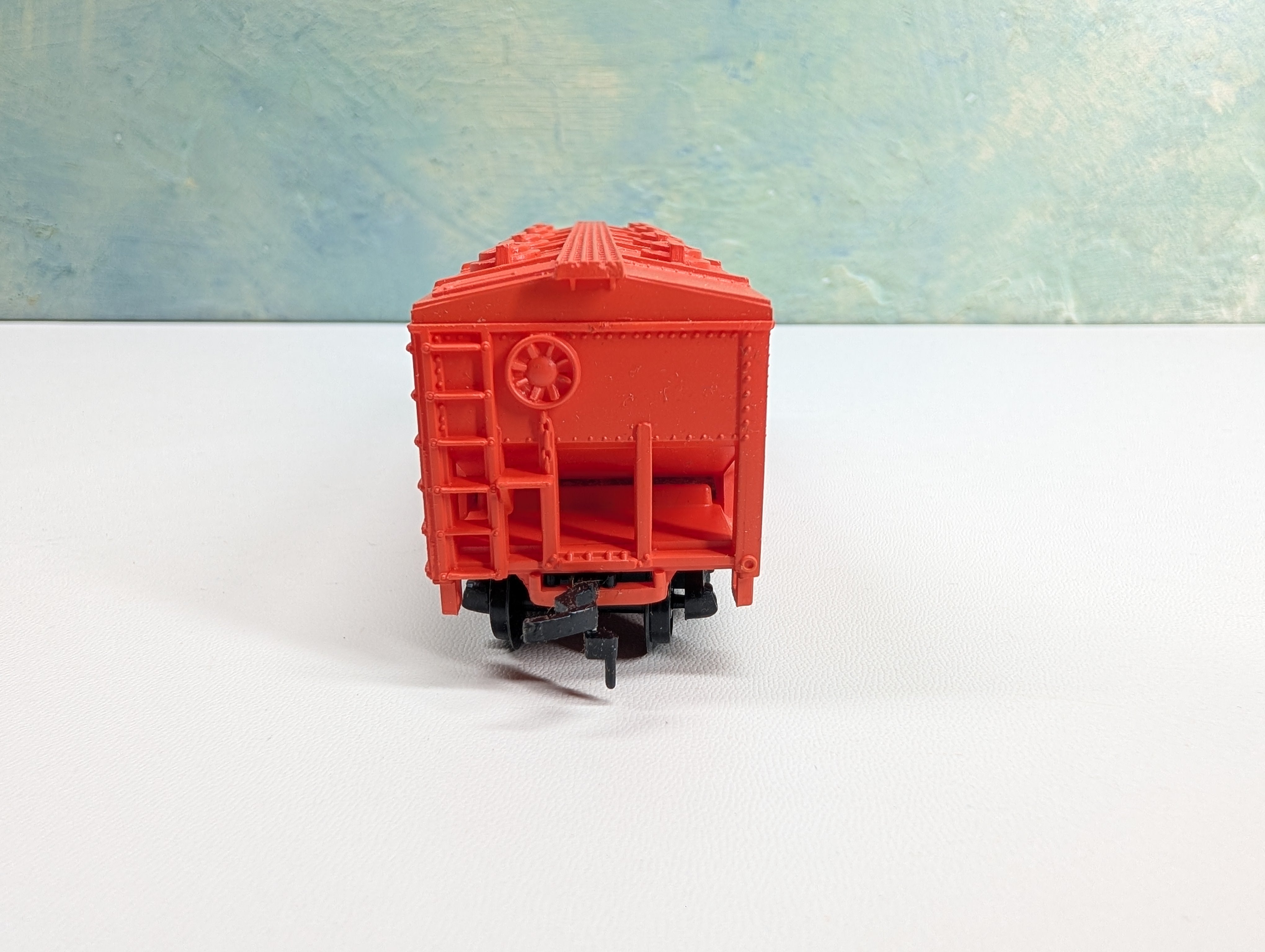 USED Model Power HO Scale 2 Bay Covered Hopper Granite Rock GRCX #1001 RARE