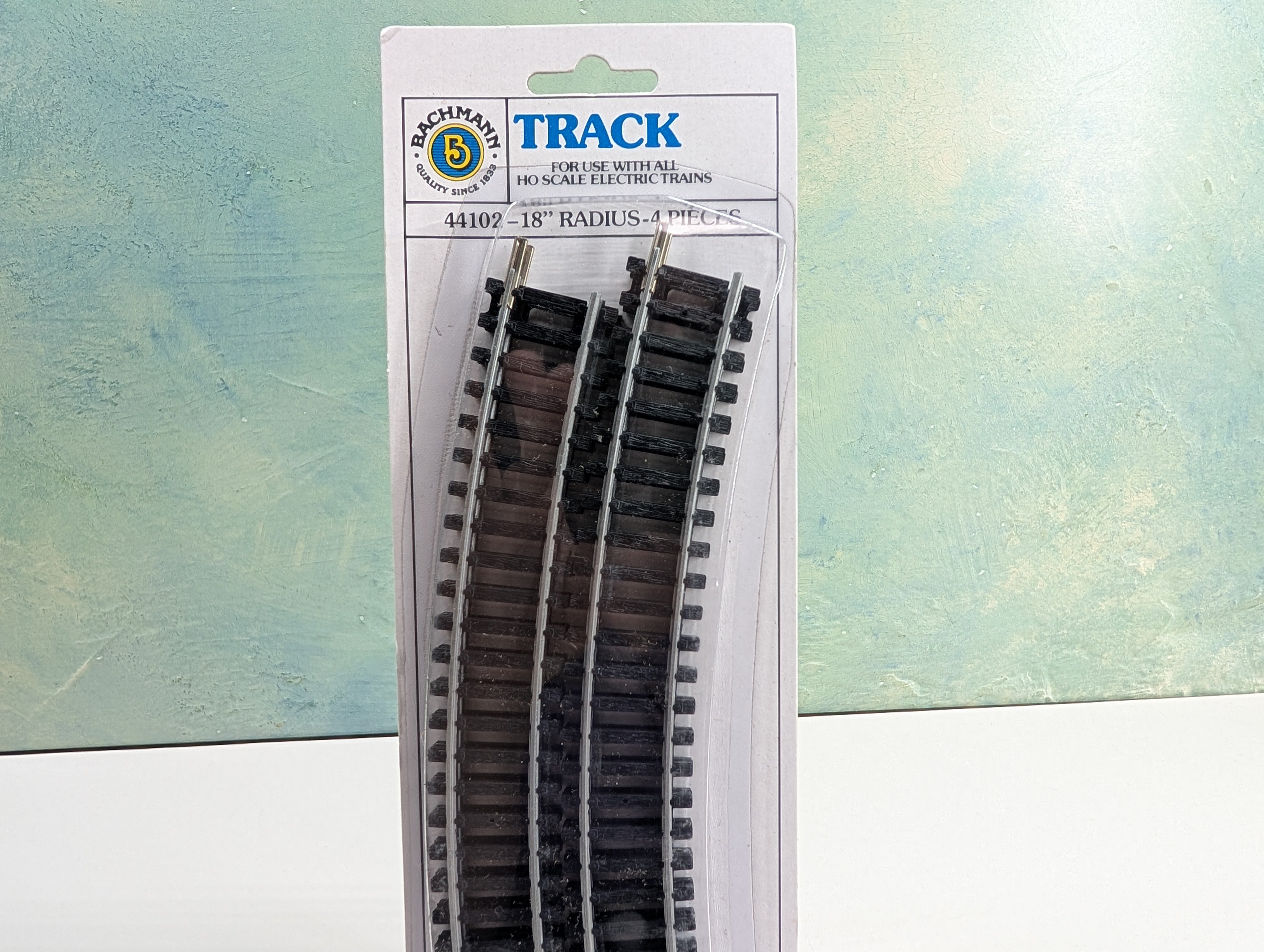 Bachmann 44102 HO Scale 18" Radius Curve Nickel Silver Code 100 Track (4 pcs)
