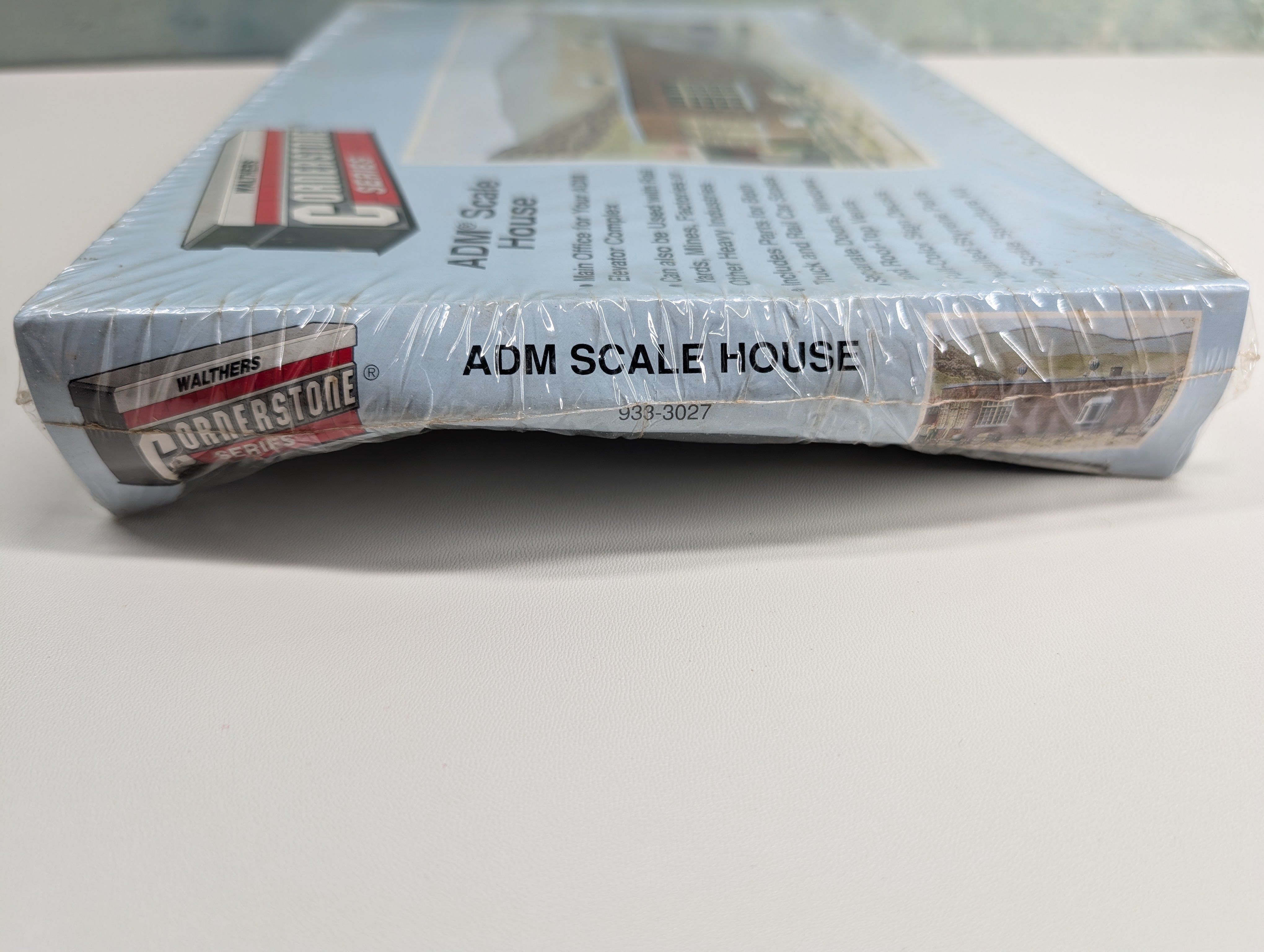 Walthers Cornerstone 933-3027 HO Scale ADM Scale House (sealed)