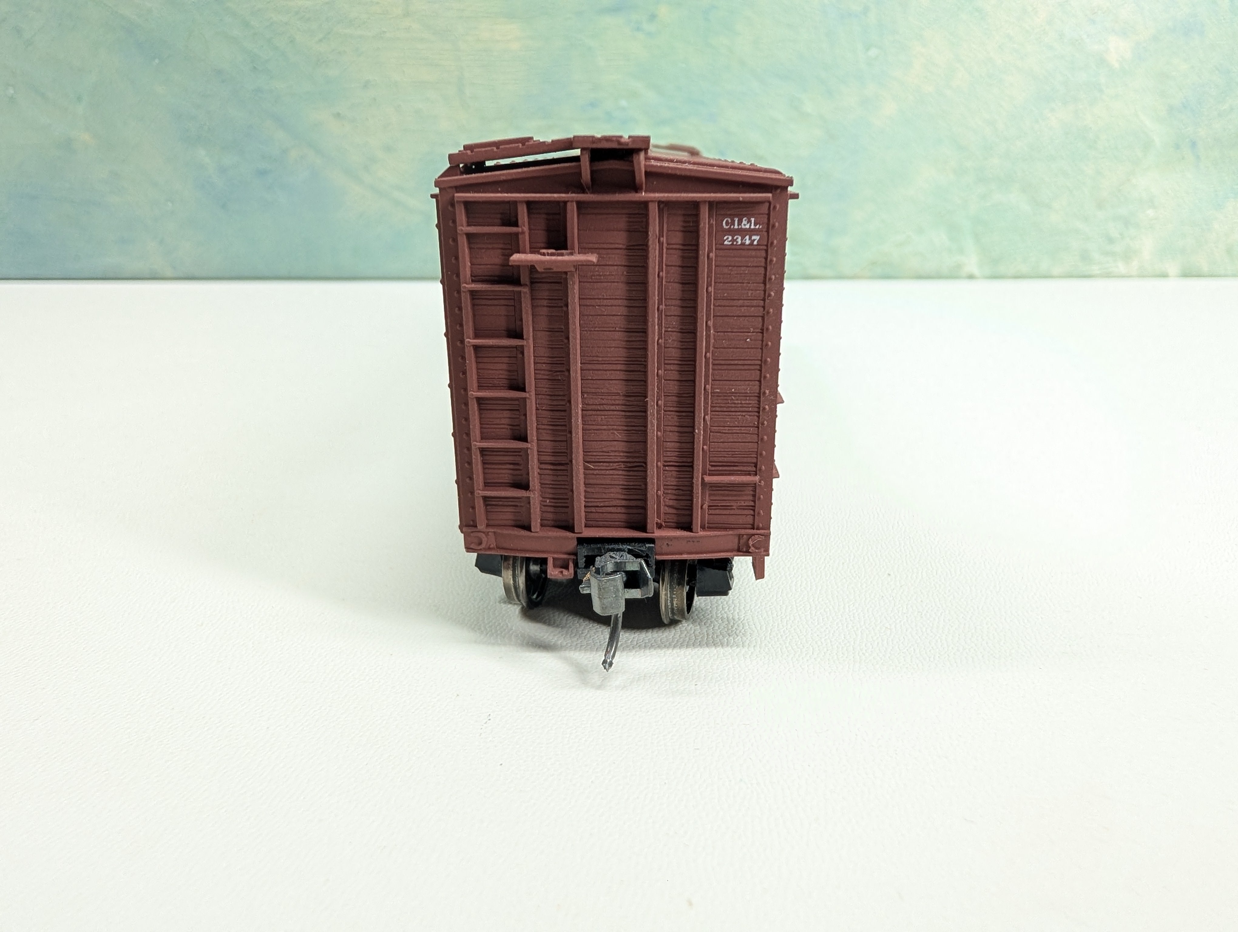 USED Accurail 7018 HO Scale 40' 6 Panel Wooden Box Car Monon CI&L #2347 Metal Wheels