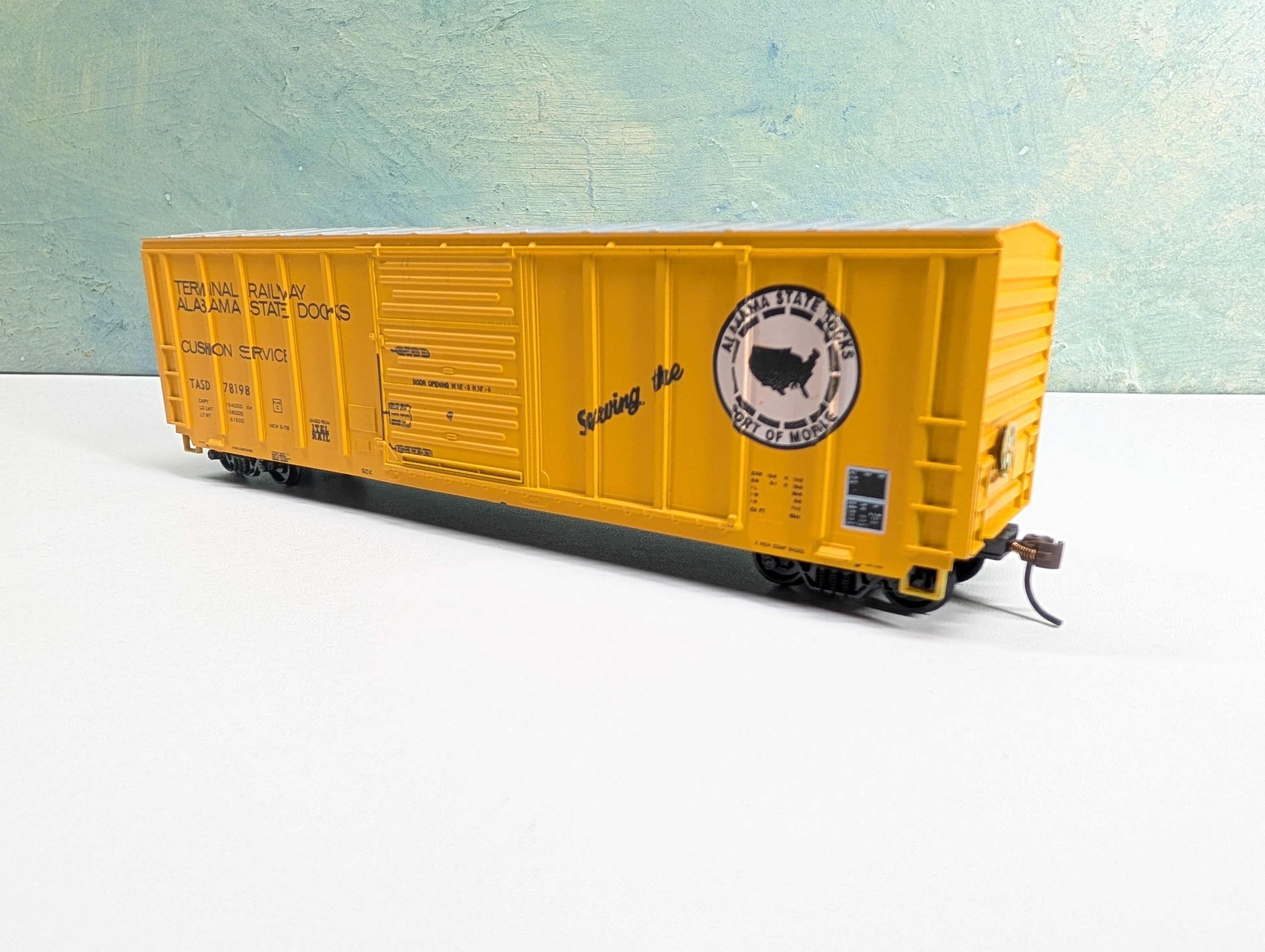 USED Roundhouse HO Scale 50' Ribside Box Car Alabama State Docks TASD #78198