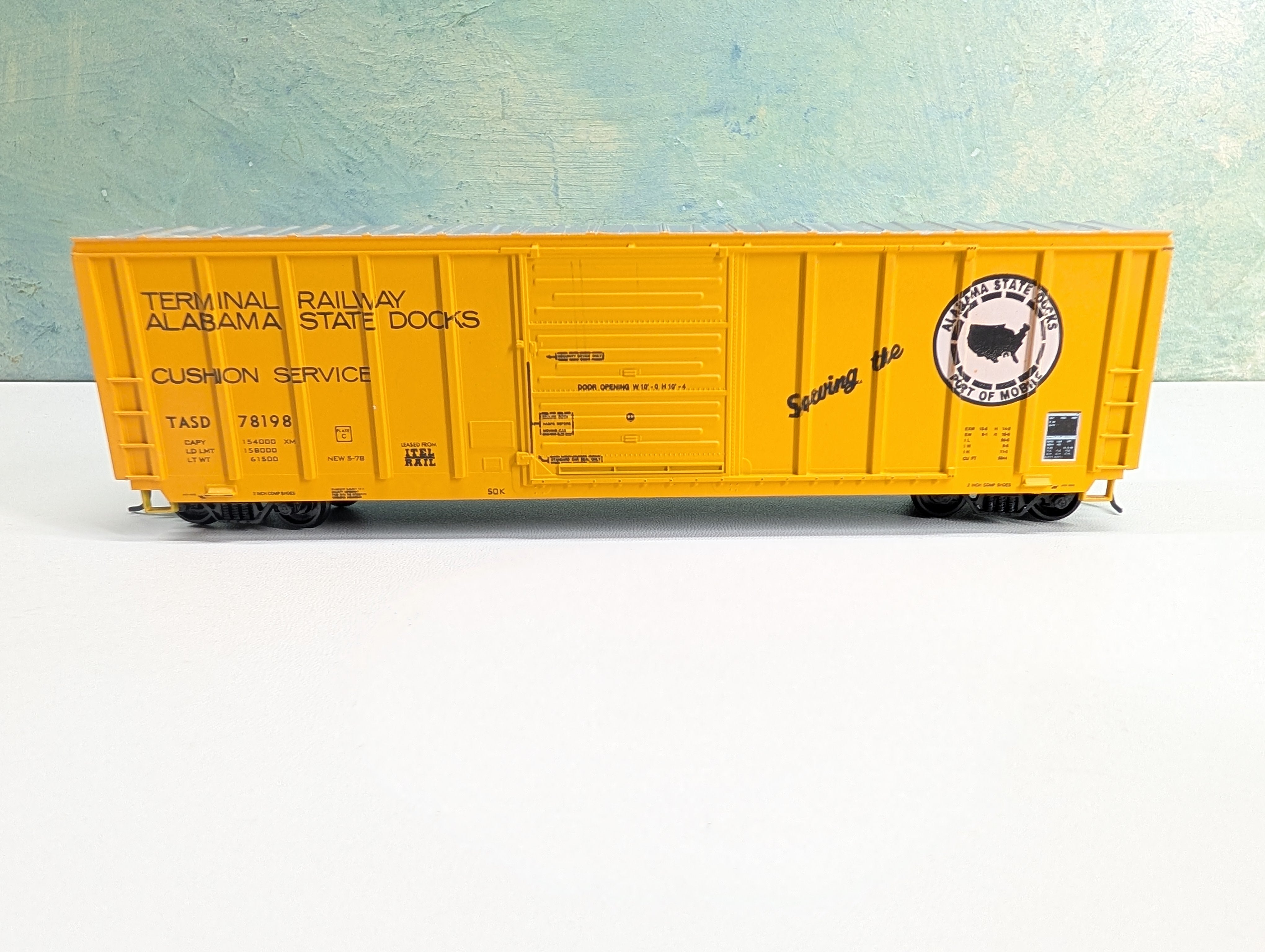 USED Roundhouse HO Scale 50' Ribside Box Car Alabama State Docks TASD #78198
