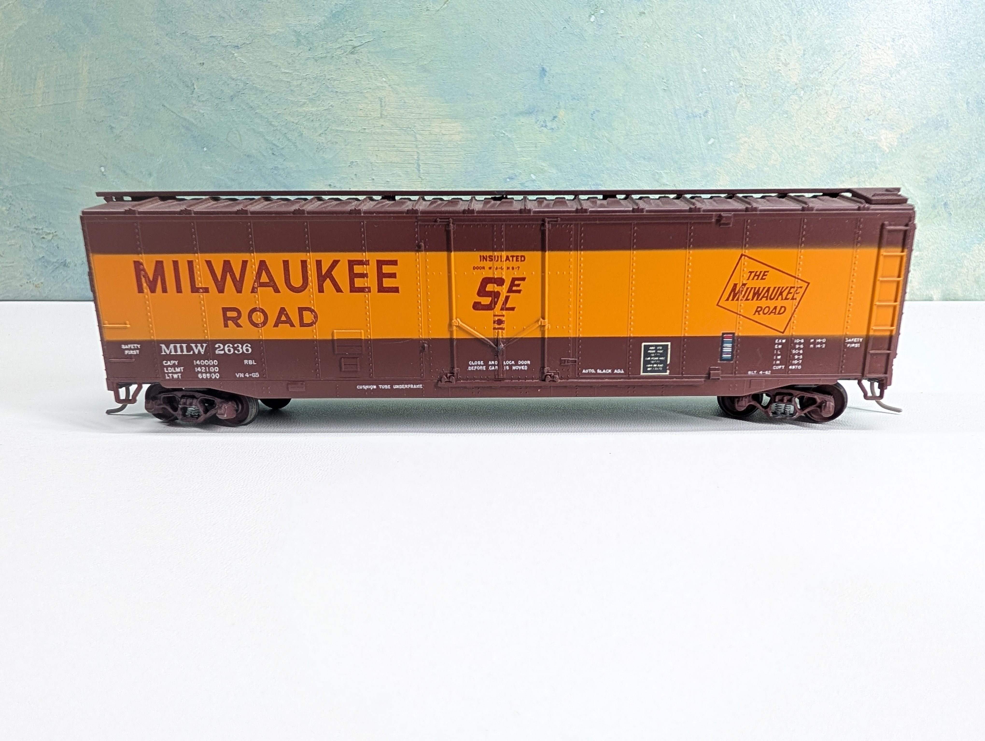 USED Athearn HO Scale 50' PD Box Car Milwaukee Road MILW #2636 Metal Wheels