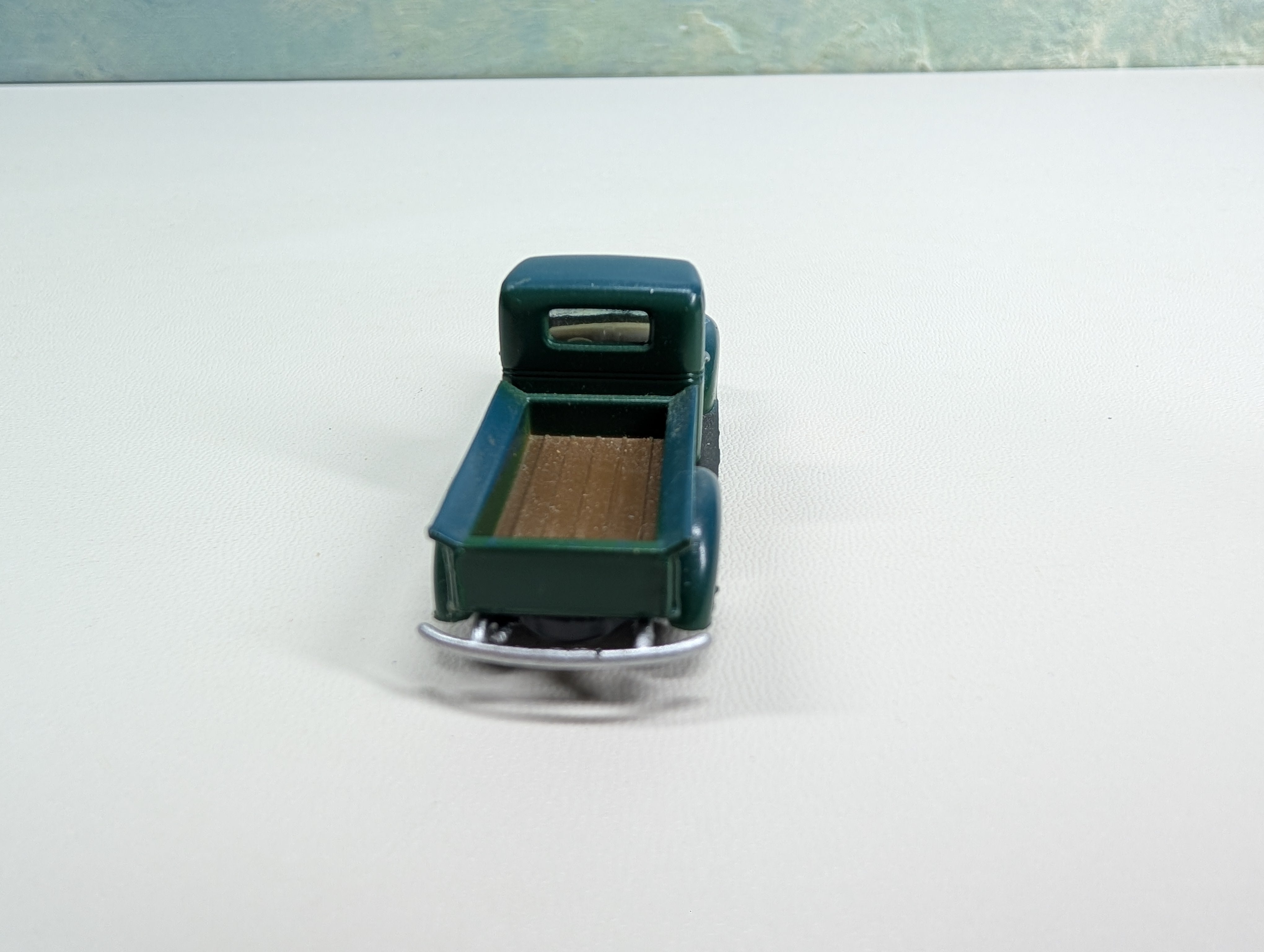 USED Classic Metal Works HO Scale Pick-Up Truck, Blue / Green, GM