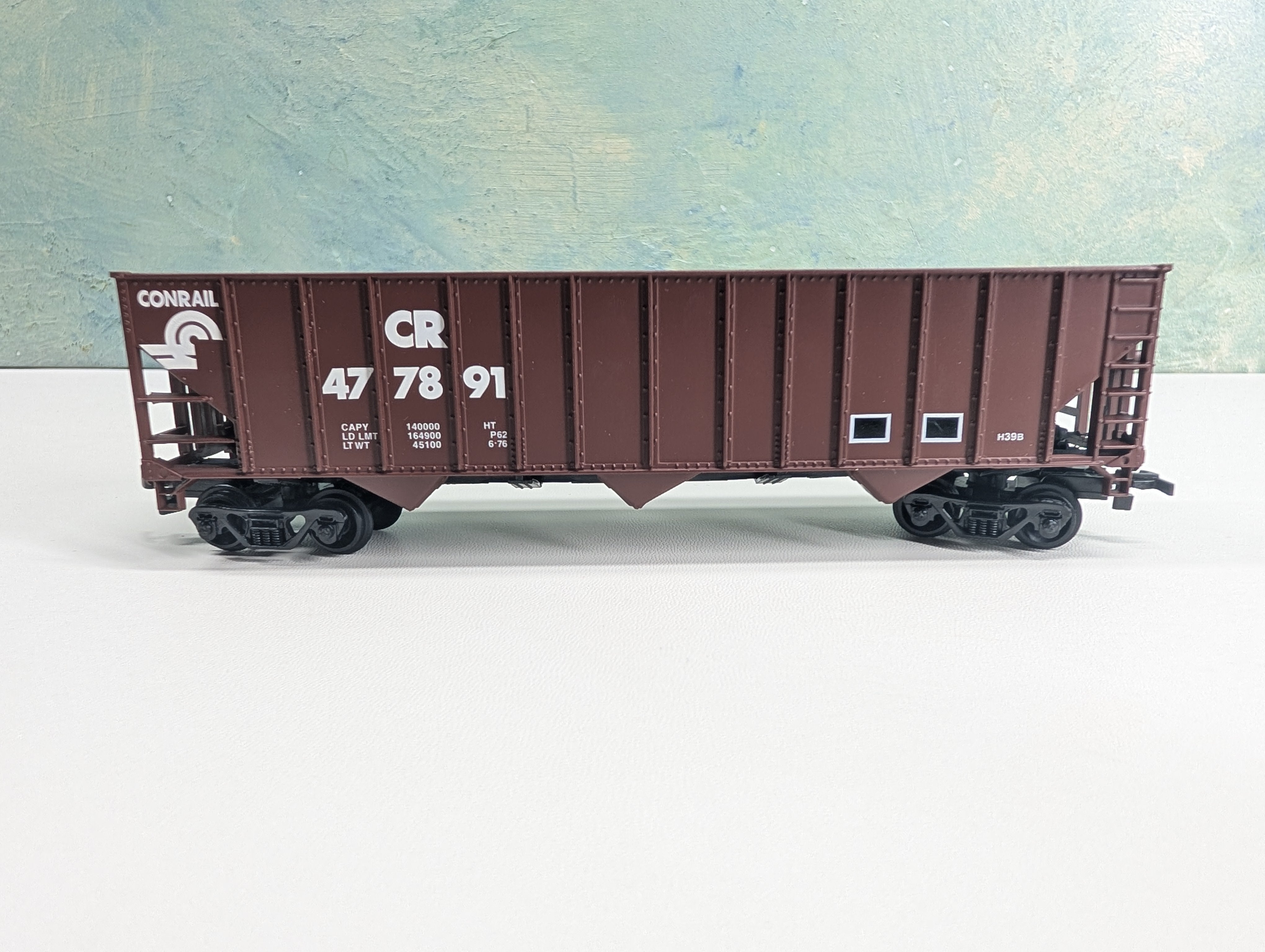 USED Life-Like 8494 HO Scale 100 Ton Hopper Conrail CR #477891