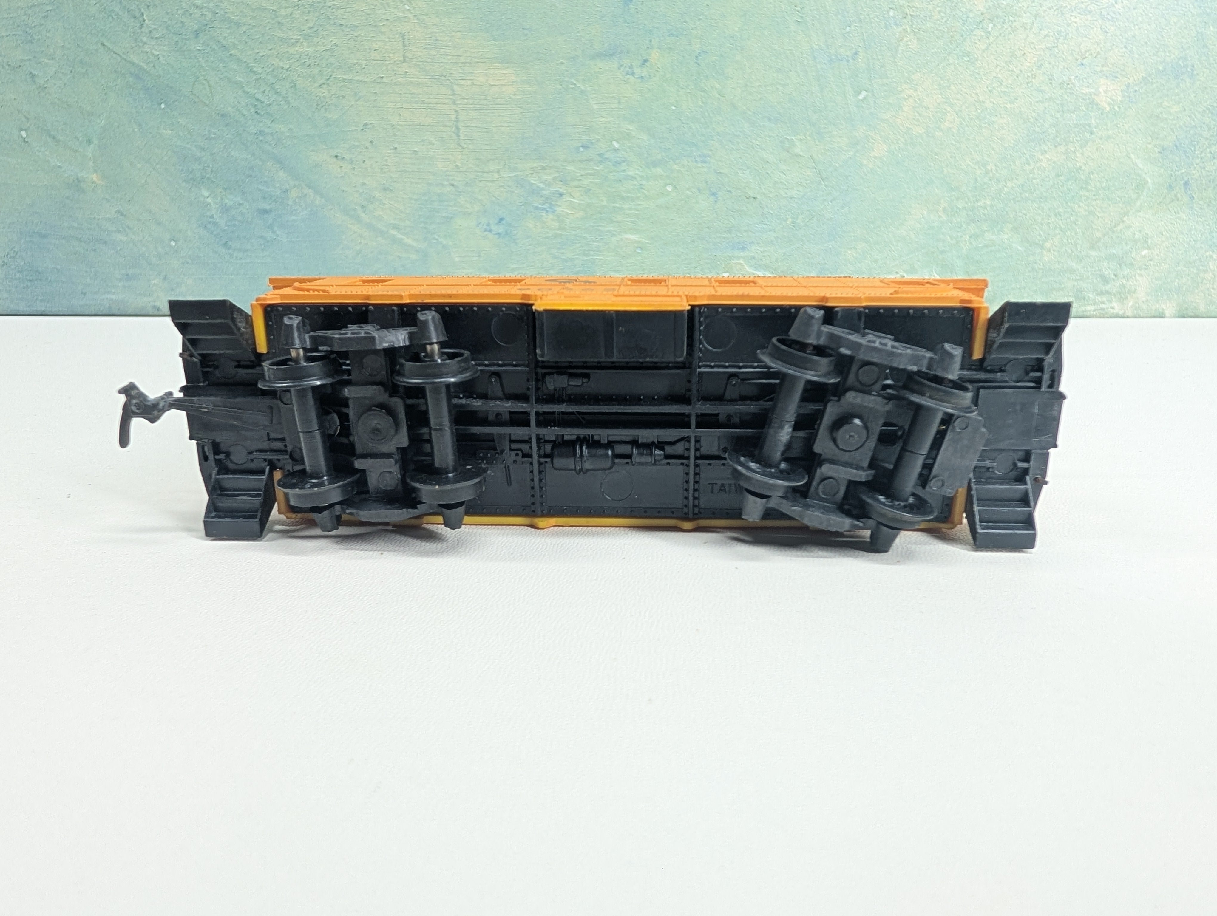 USED AHM HO Scale Caboose Chesapeake and Ohio C&O #90262