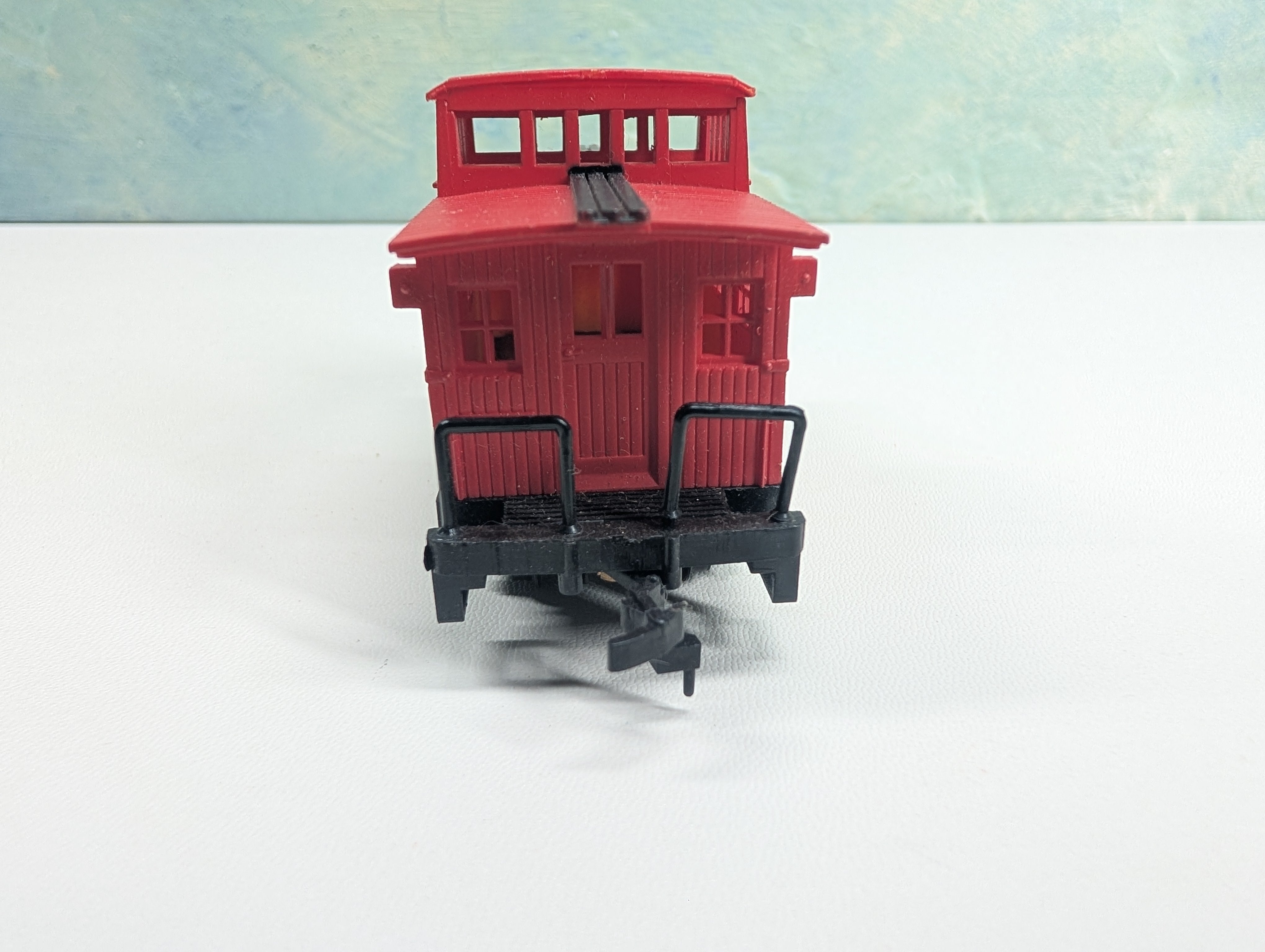 USED Bachmann HO Scale Bobber Caboose Central Pacific RR