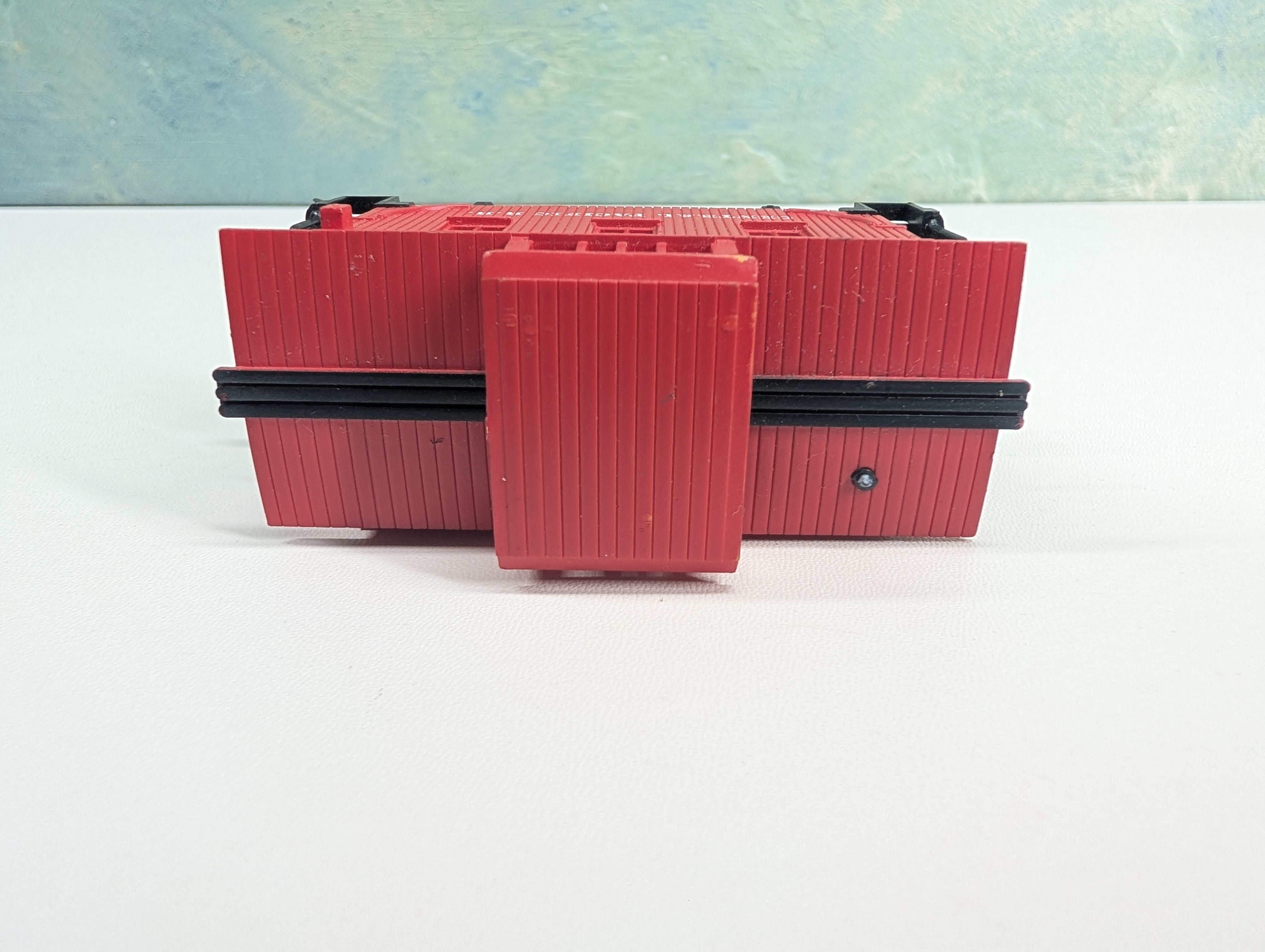 USED Bachmann HO Scale Bobber Caboose Central Pacific RR