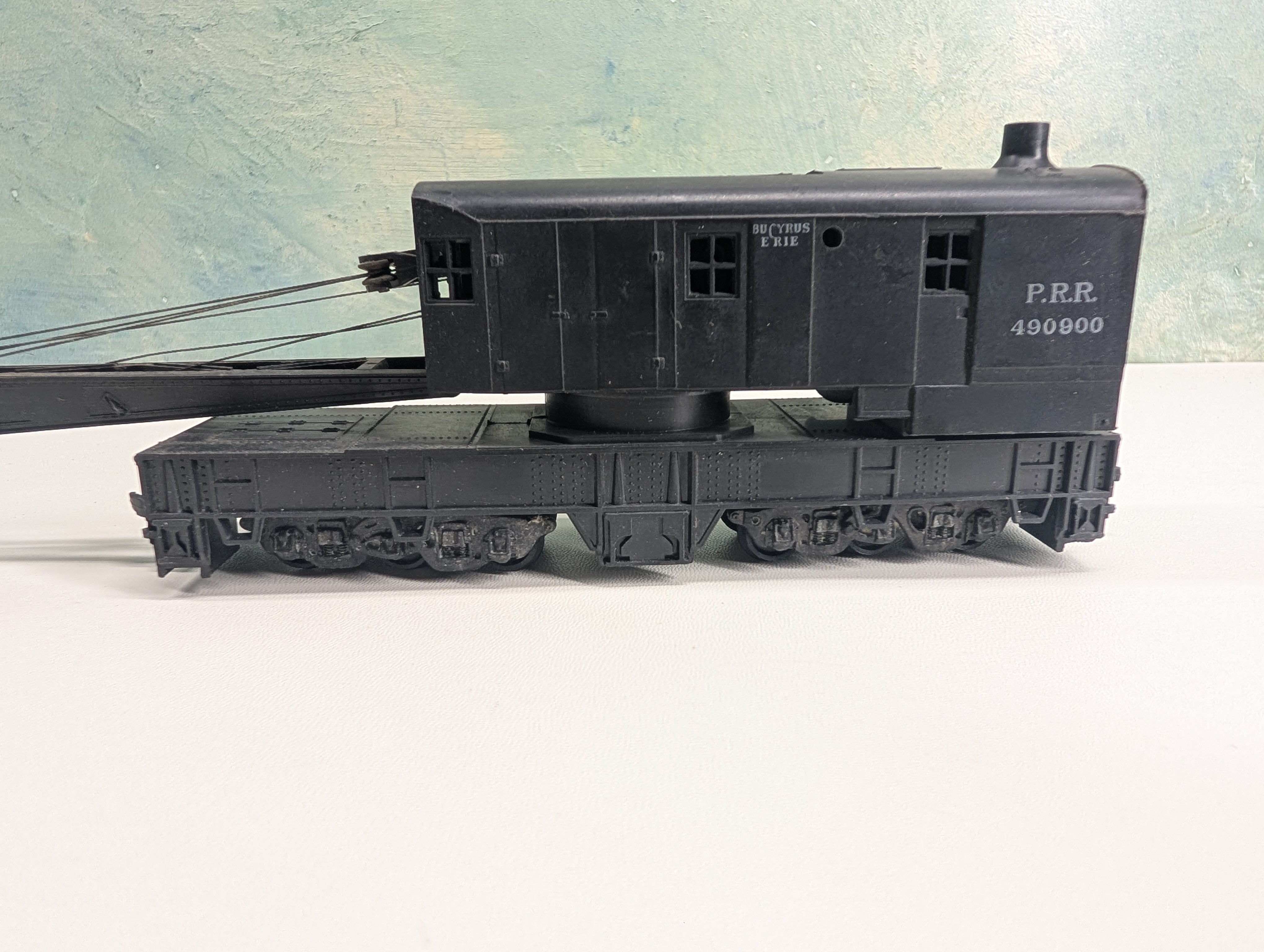 USED Athearn HO Scale 200 Ton Wrecking Crane Pennsylvania PRR #490900