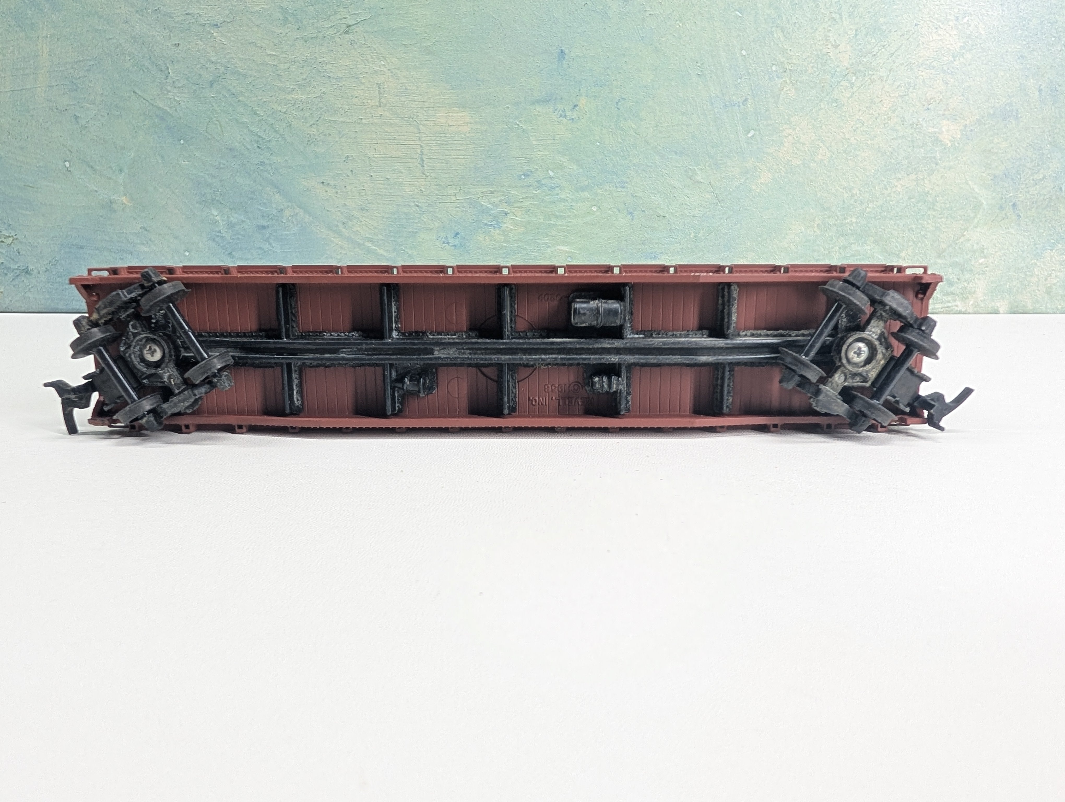 USED REVELL HO Scale 54' Bulkhead Flat Car w/ Pulpwood Load Atlantic Coast Line ACL #4150