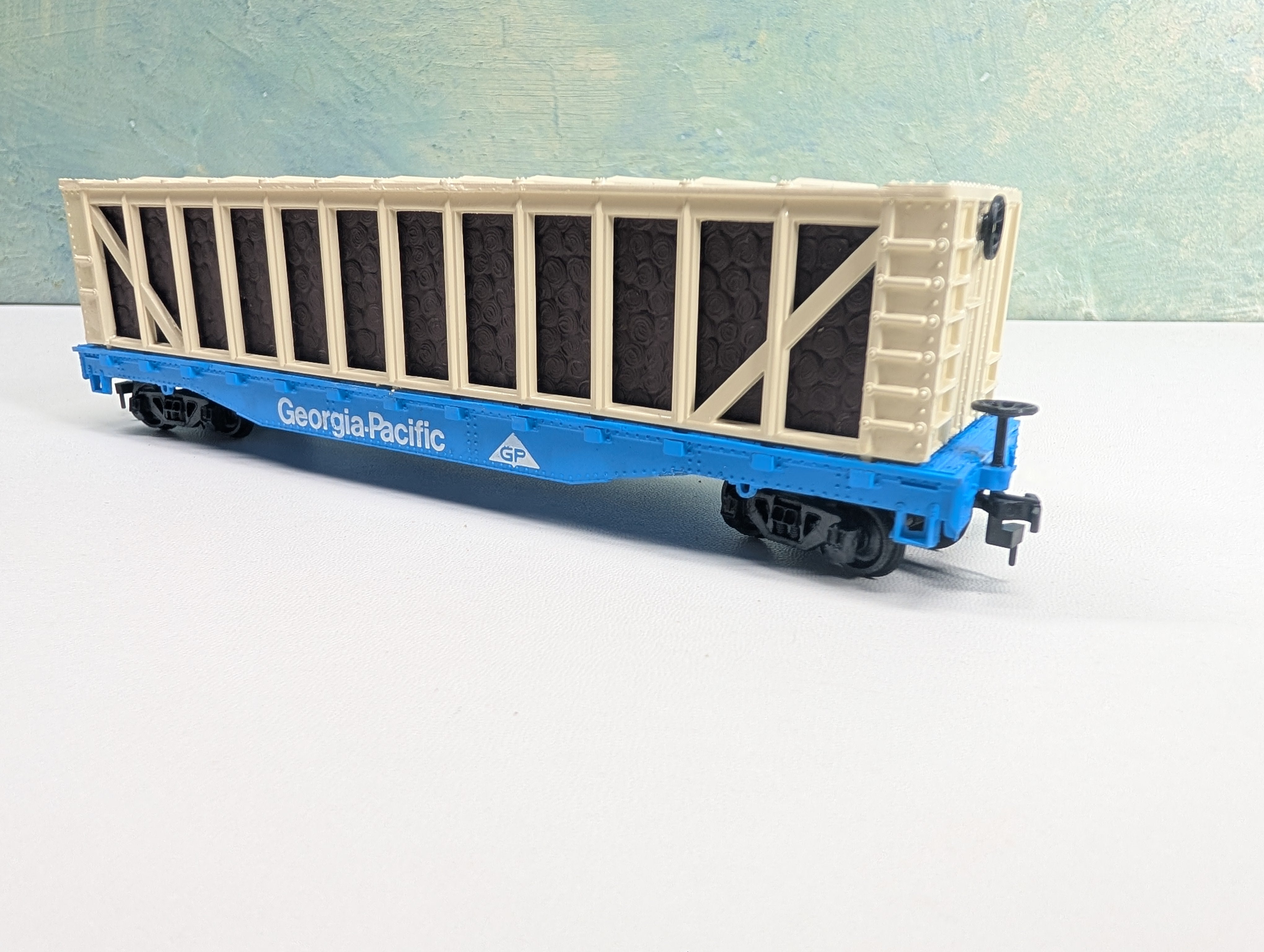 USED Bachmann HO Scale 50' Pulpwood Flat Car Georgia Pacific