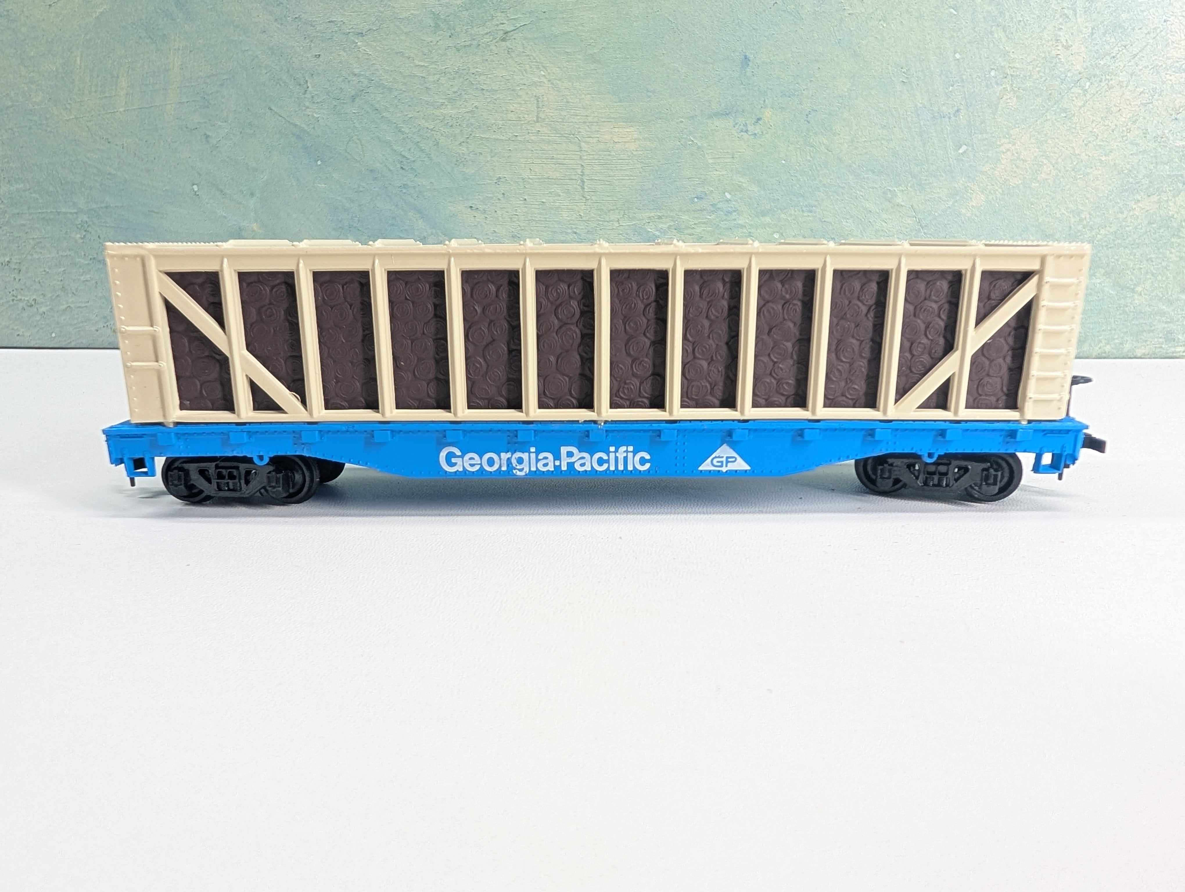 USED Bachmann HO Scale 50' Pulpwood Flat Car Georgia Pacific