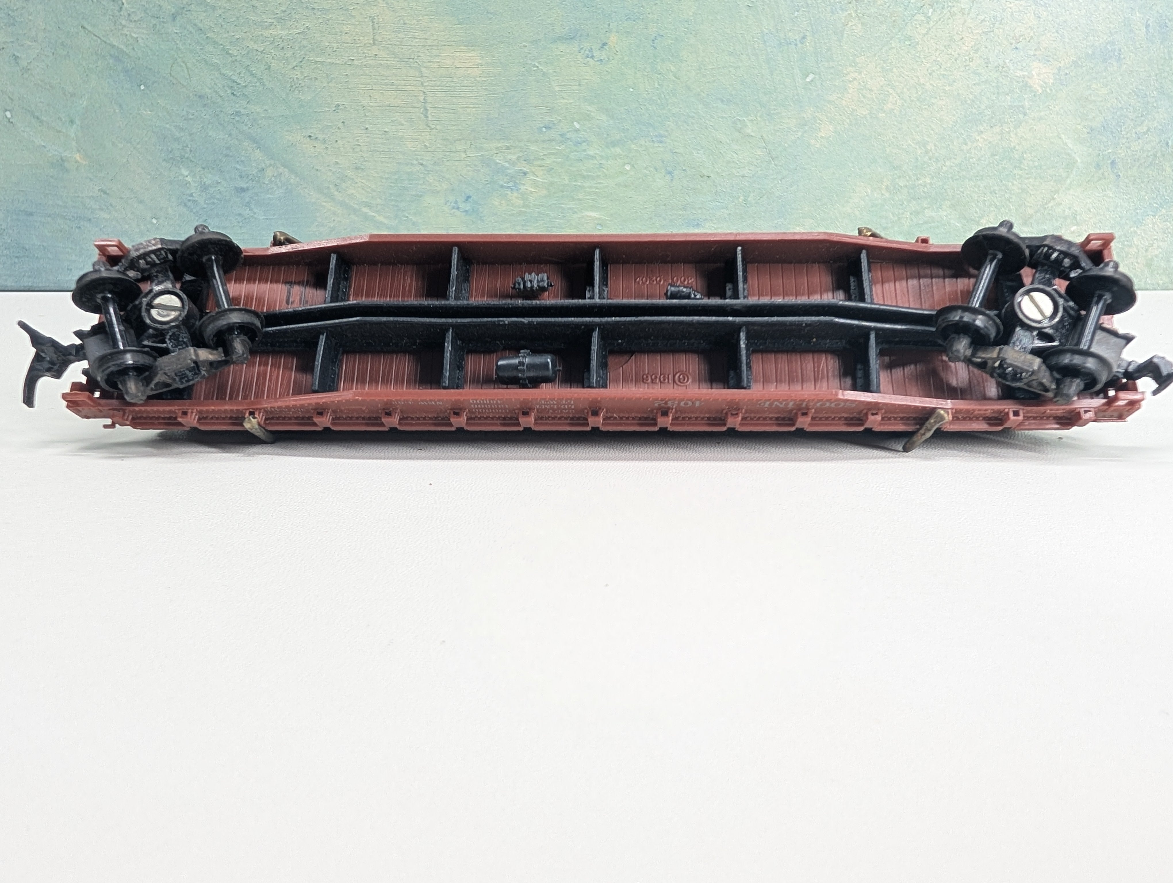 USED REVELL HO Scale 54' Flat Car w/ Lumber Load SOO Line #4032