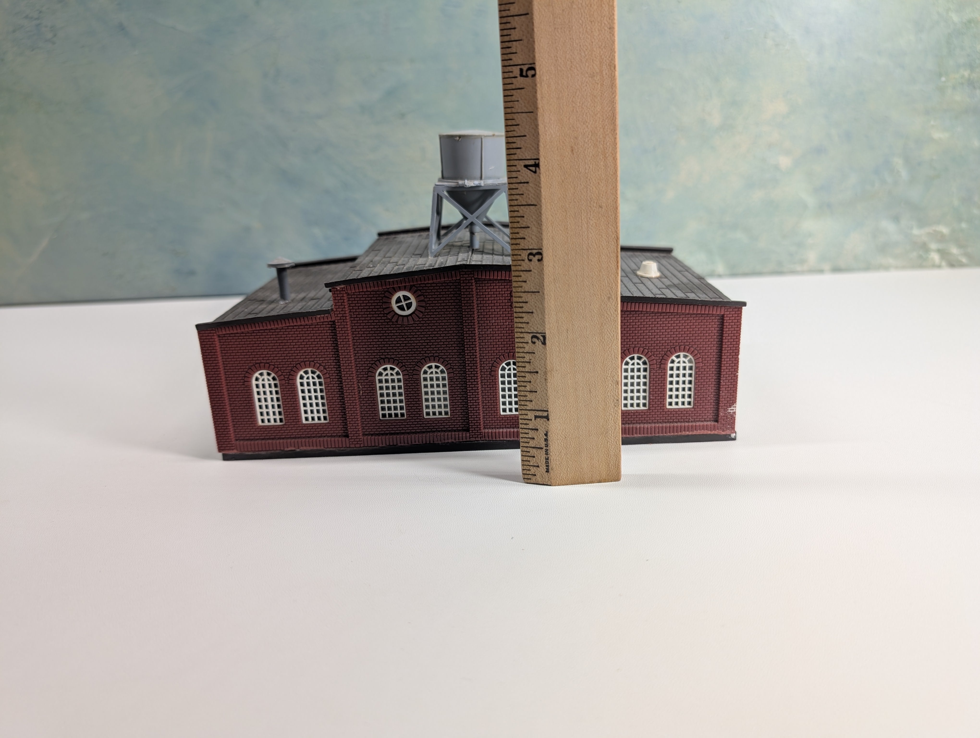 USED HO Scale Small Brick Industry Building