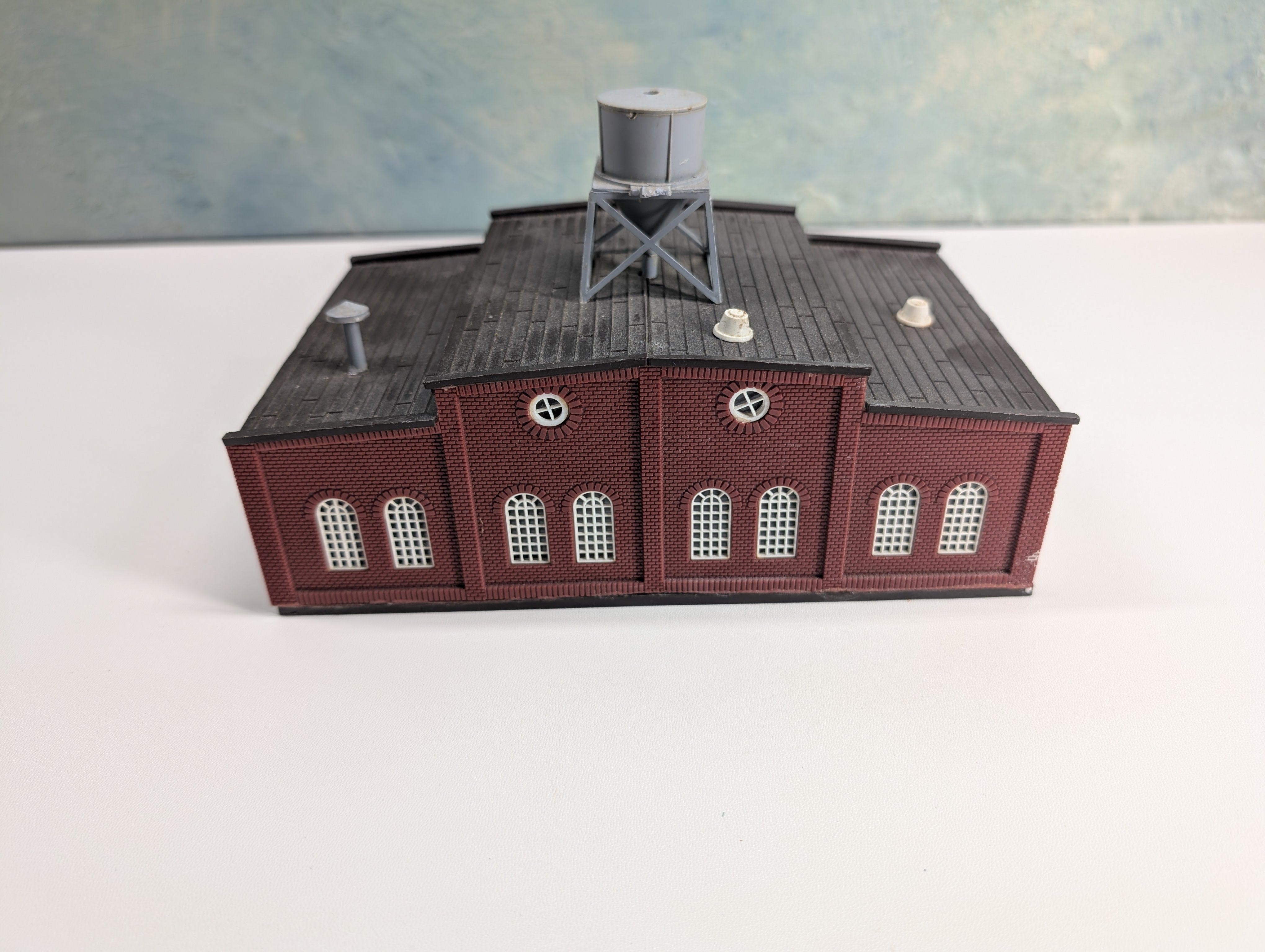USED HO Scale Small Brick Industry Building