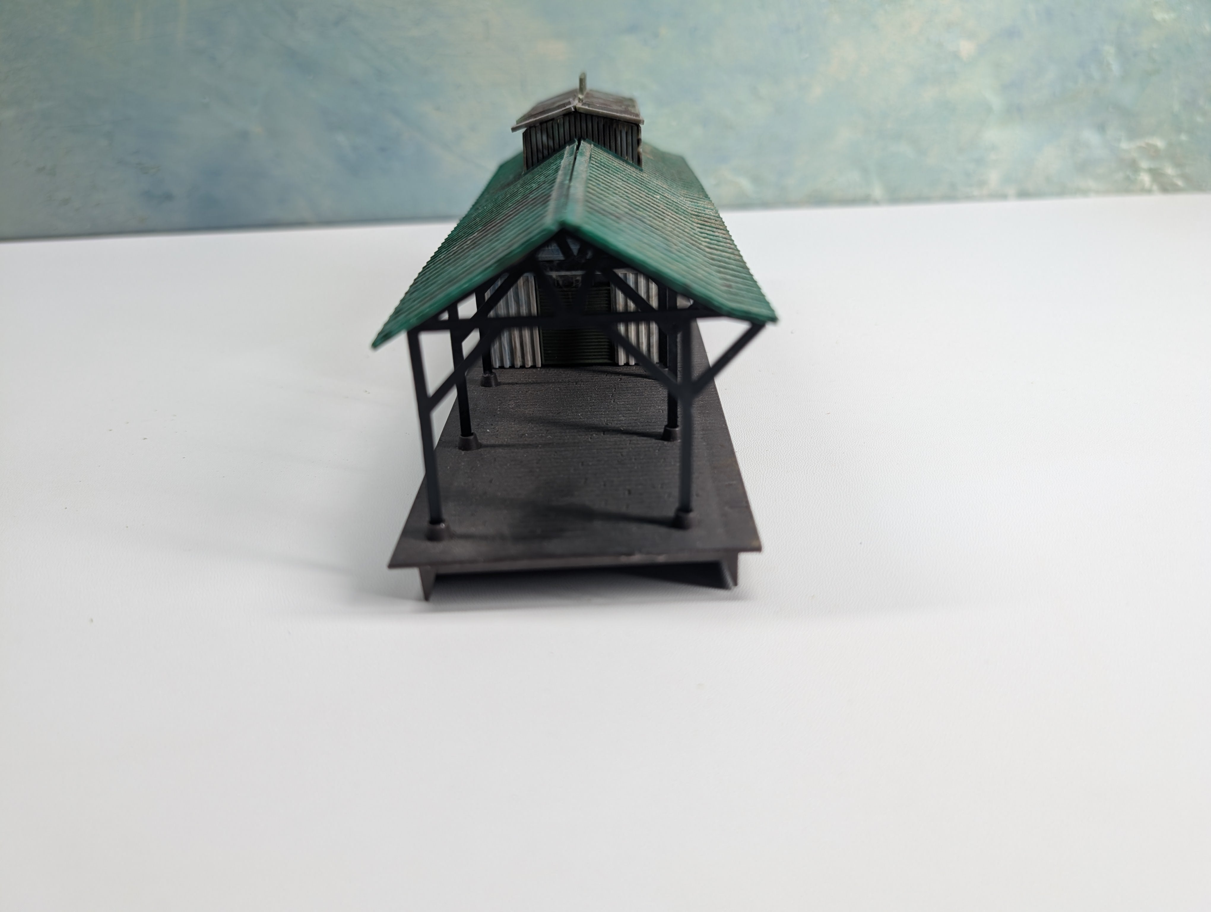 USED Heljan HO Scale Freight Station