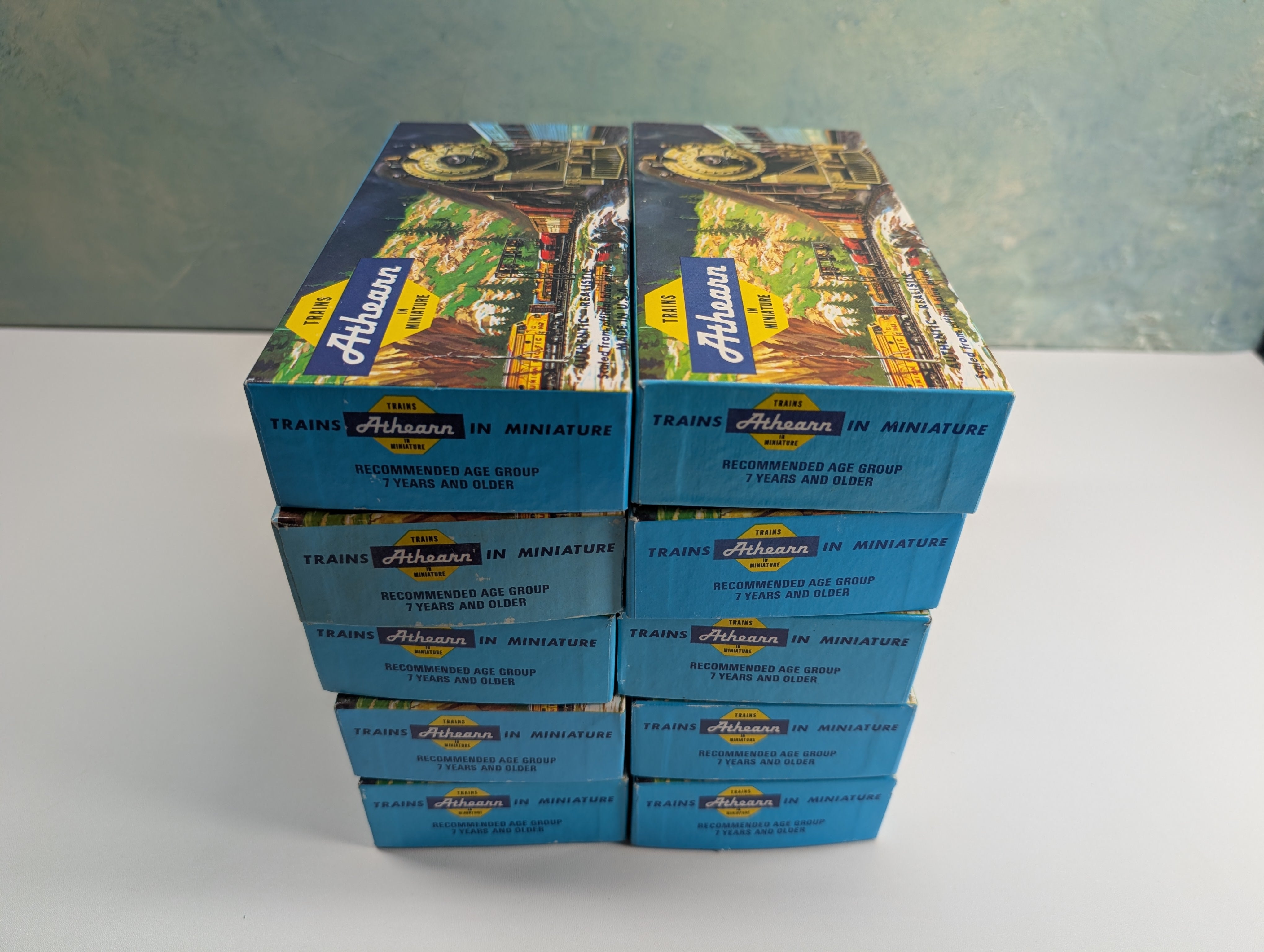 USED Athearn HO Scale Empty Train Boxes for Storage (10 pcs)