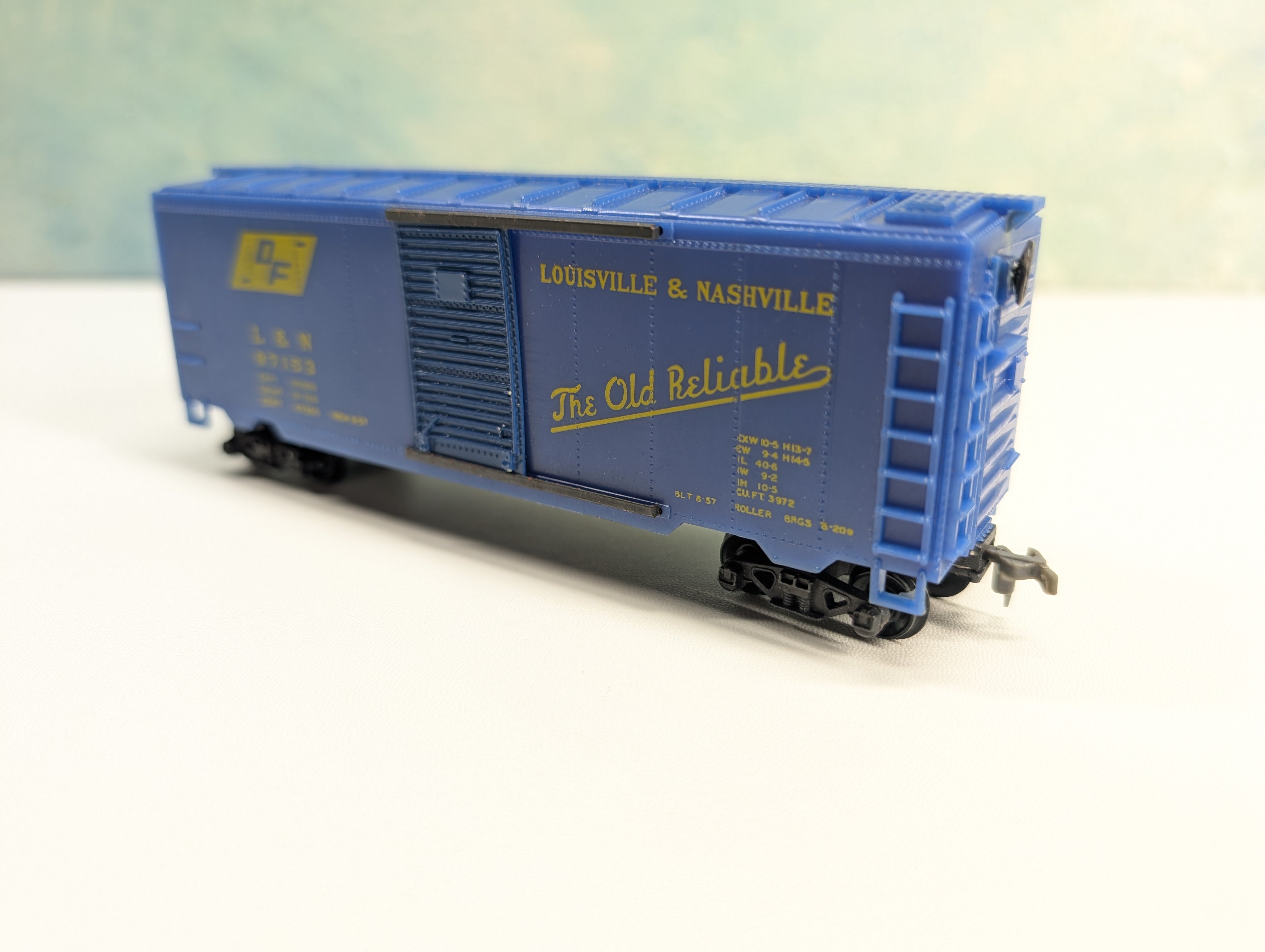USED Varney HO Scale 40' Box Car Louisville & Nashville L&N #97153