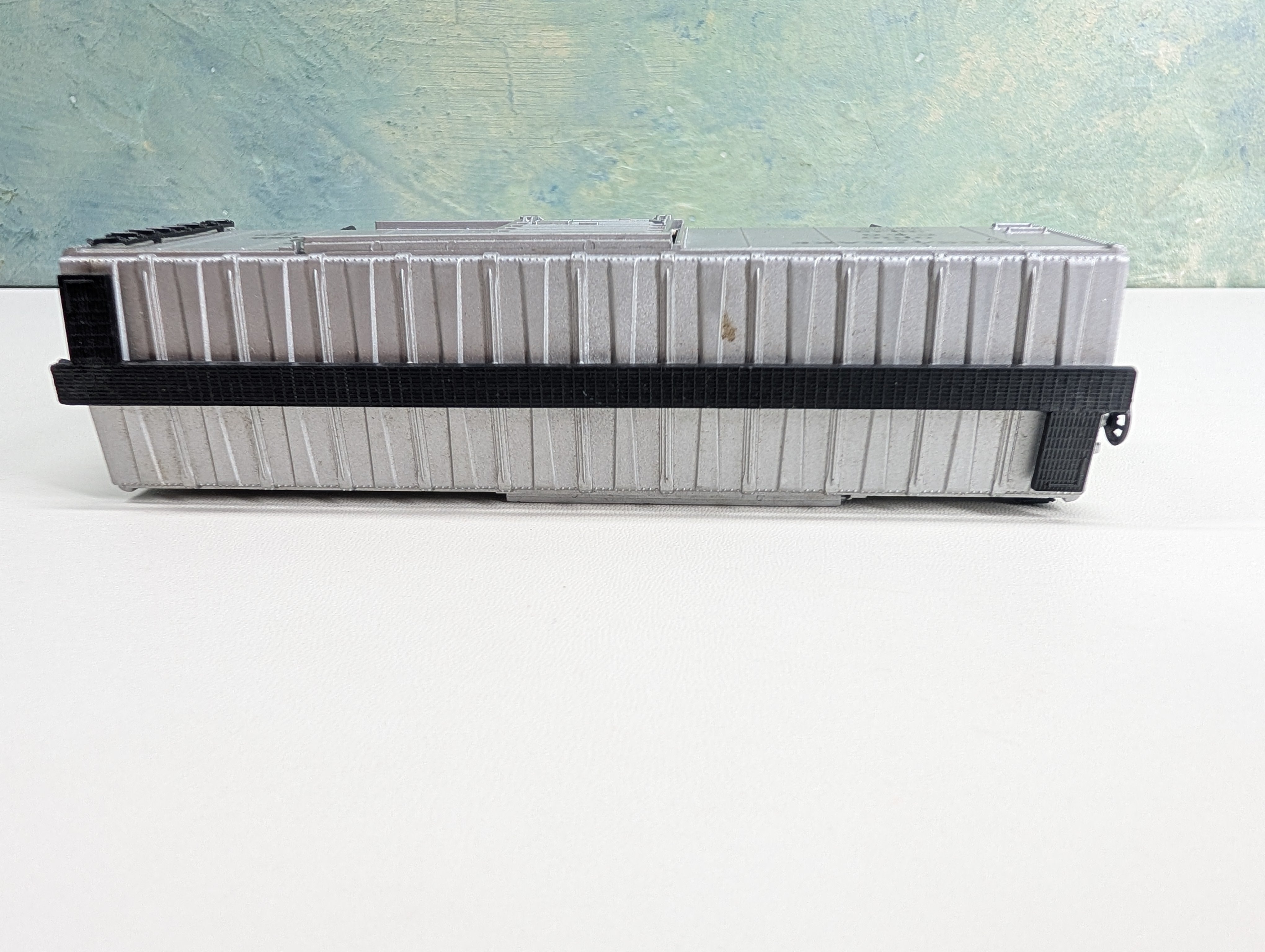 USED ROCO HO Scale 40' Box Car Chesapeake and Ohio C&O #3945