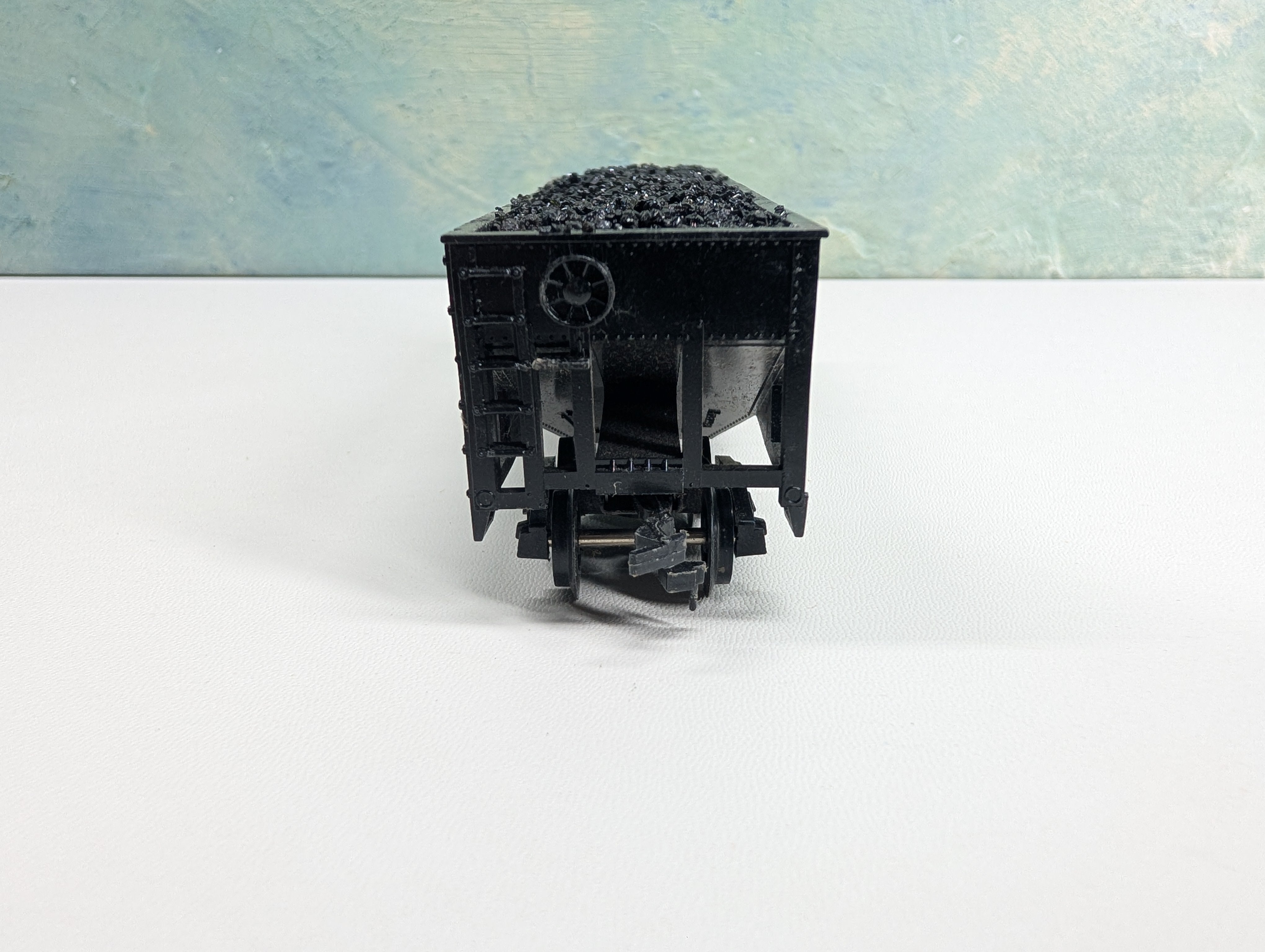 USED Fleischmann HO Scale 35' 2-Bay Hopper w/ Coal Load New York Central NYC #107164