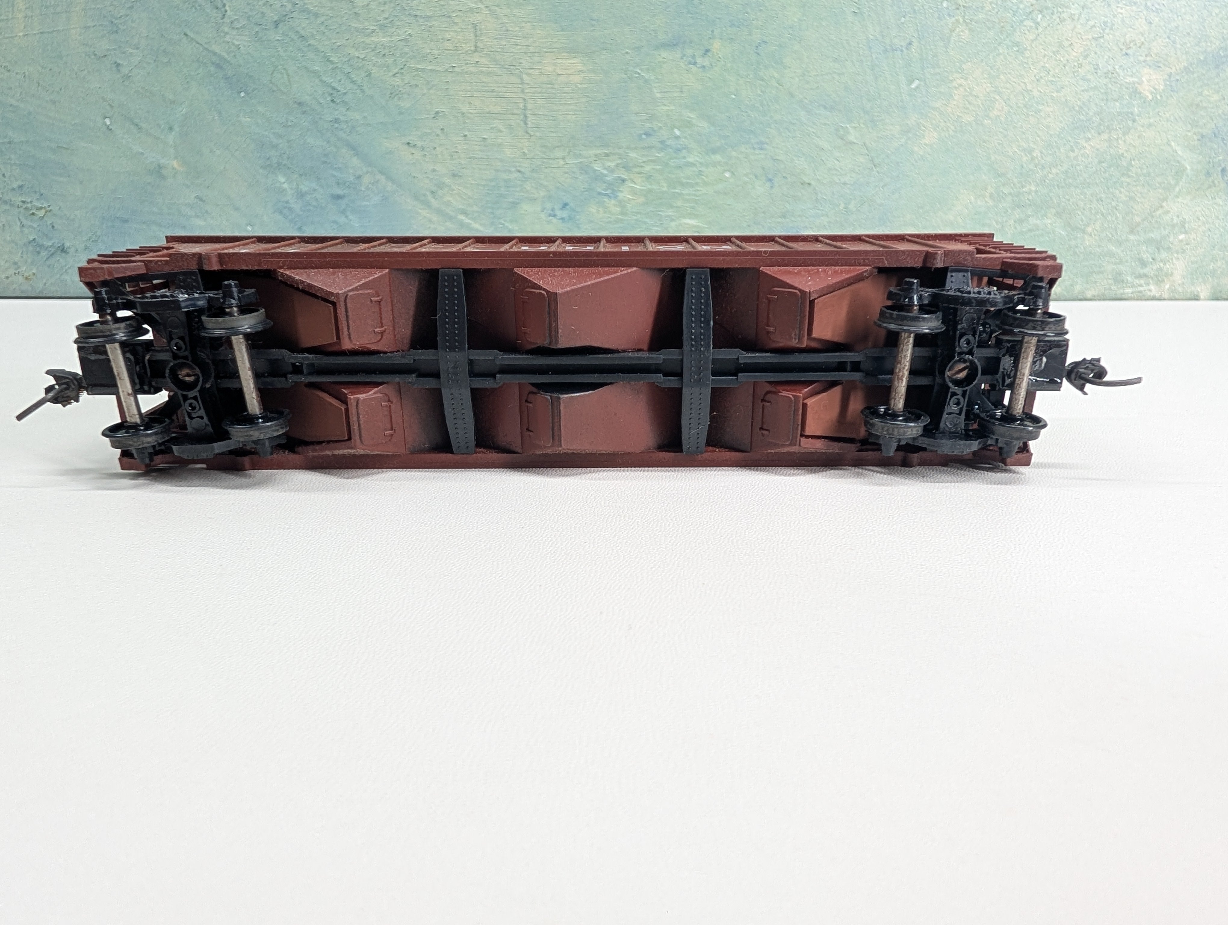 USED HO Scale 3 Bay 100 Ton Hopper Union Pacific UP #36793
