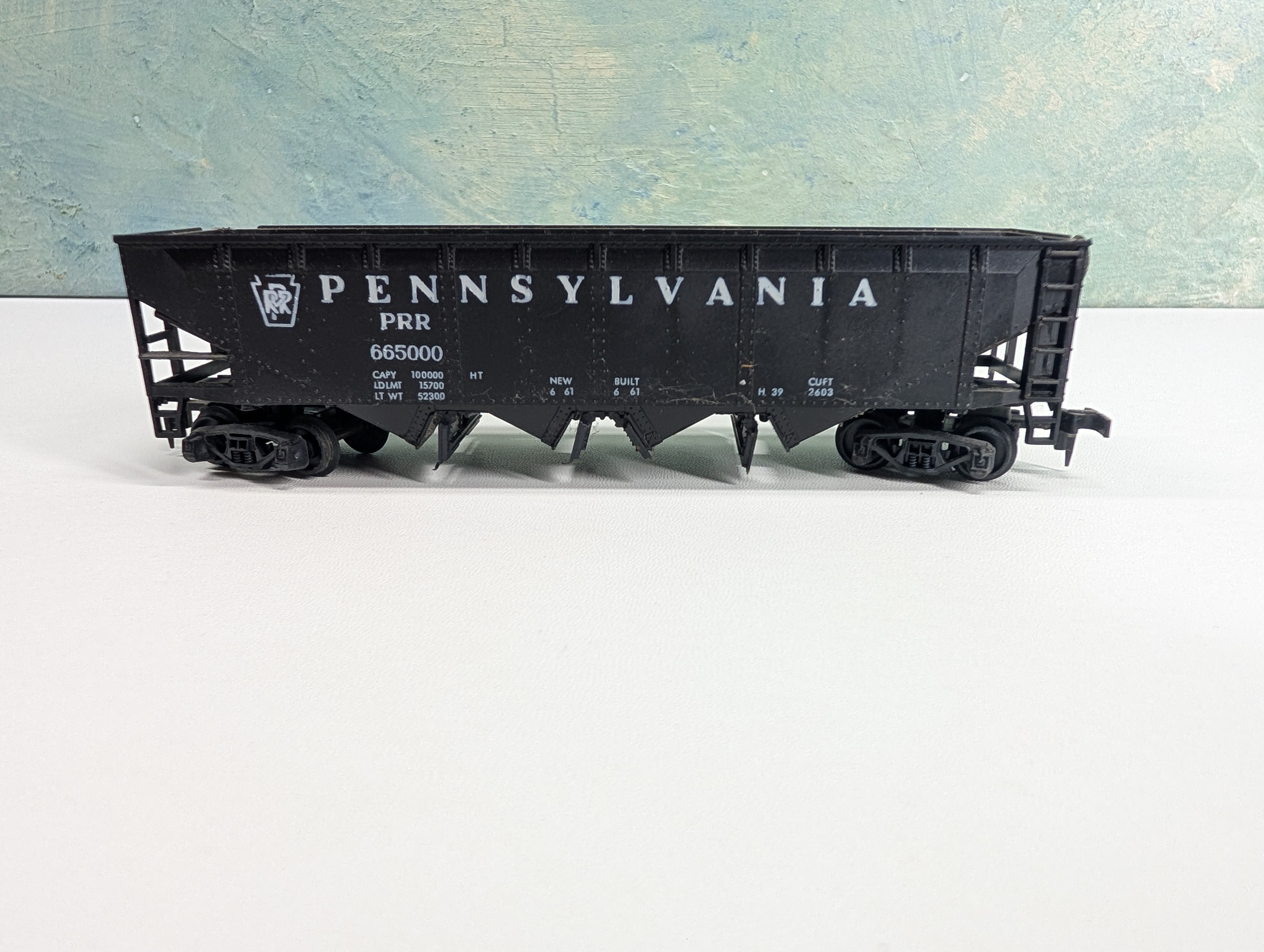 USED ROCO HO Scale Operating Quad Hopper Pennsylvania PRR #665000